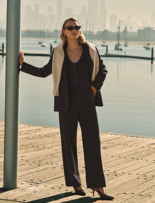 Winter Dressing & Layering Guide 2026: How to Build Stylish Winter Outfits for Women