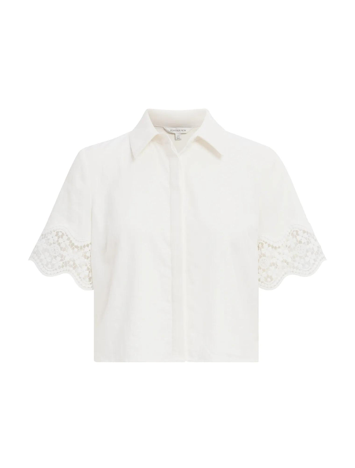 Skye Lace Trim Shirt Porcelain Co-Ord_mannequin