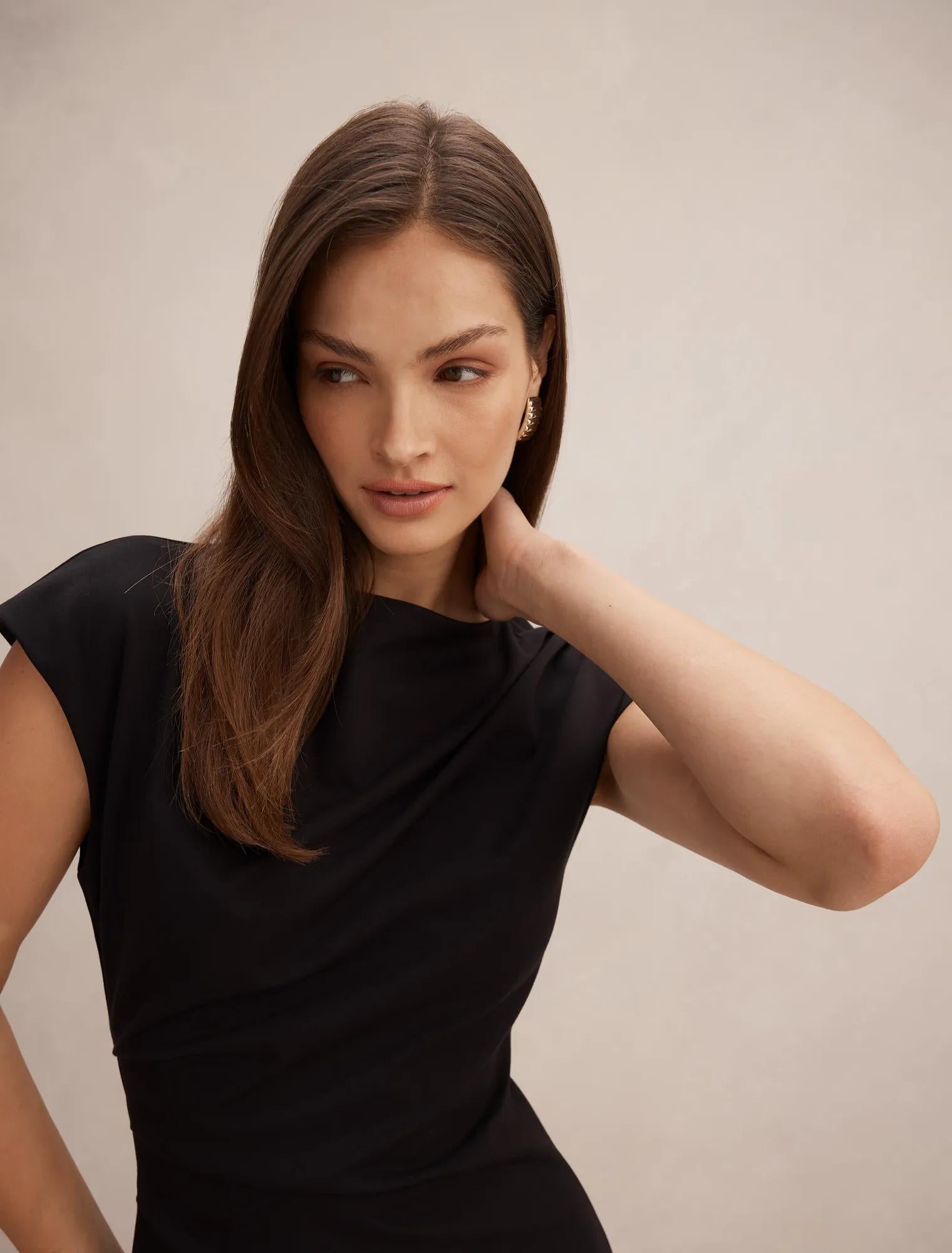 Carly Sleeveless Tuck Mini Dress Black