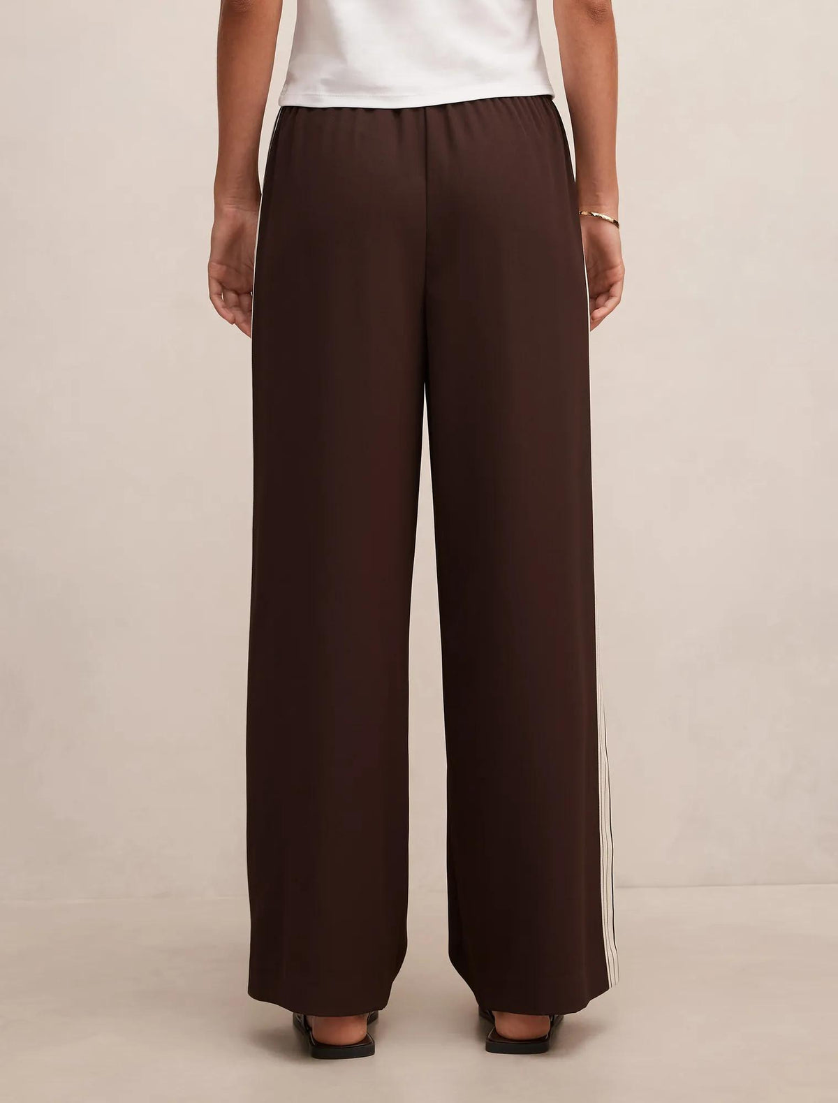 Aleyna Side Stripe Wide Leg Pant Chocolate