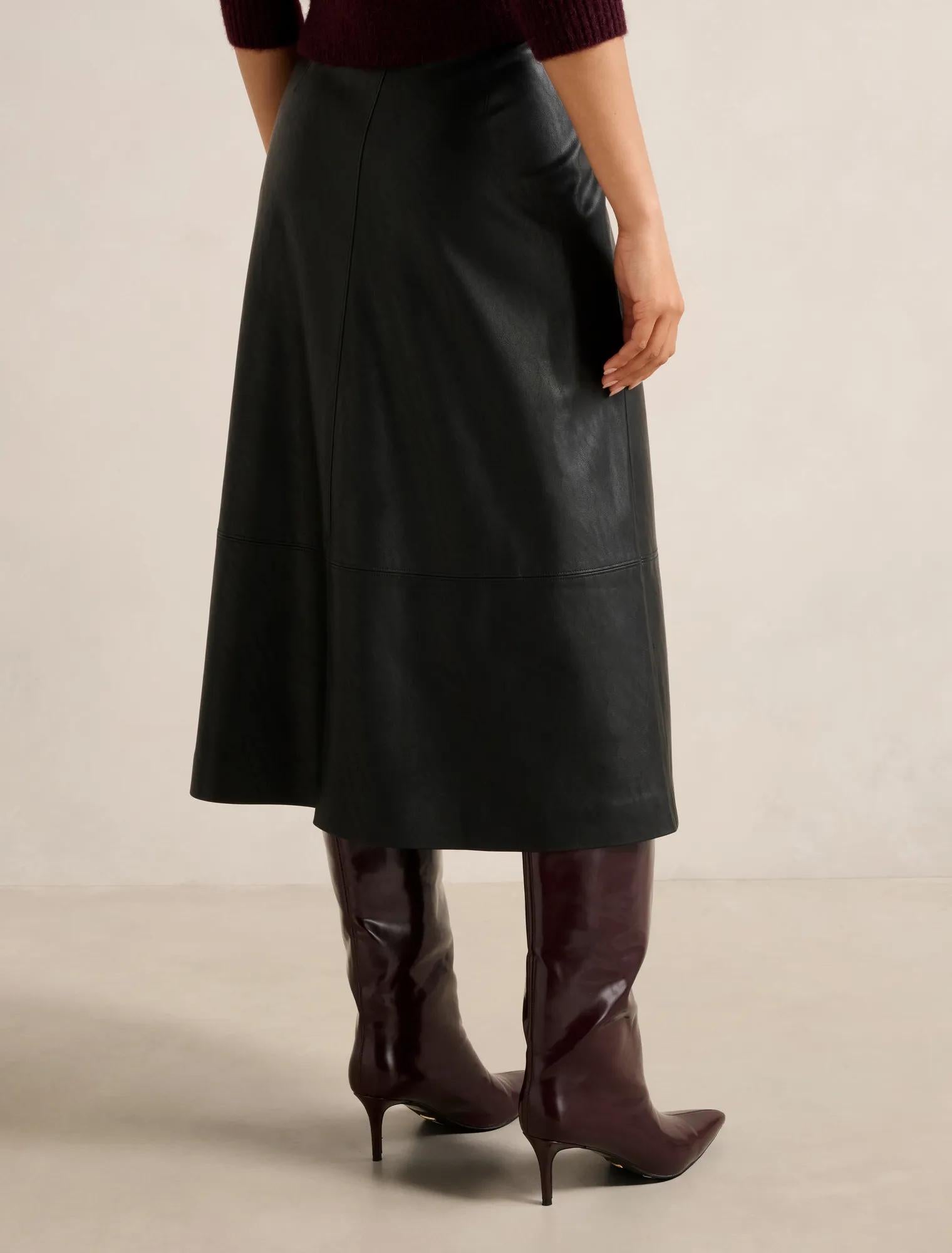 Jaelyn Vegan Leather Midi Skirt Black