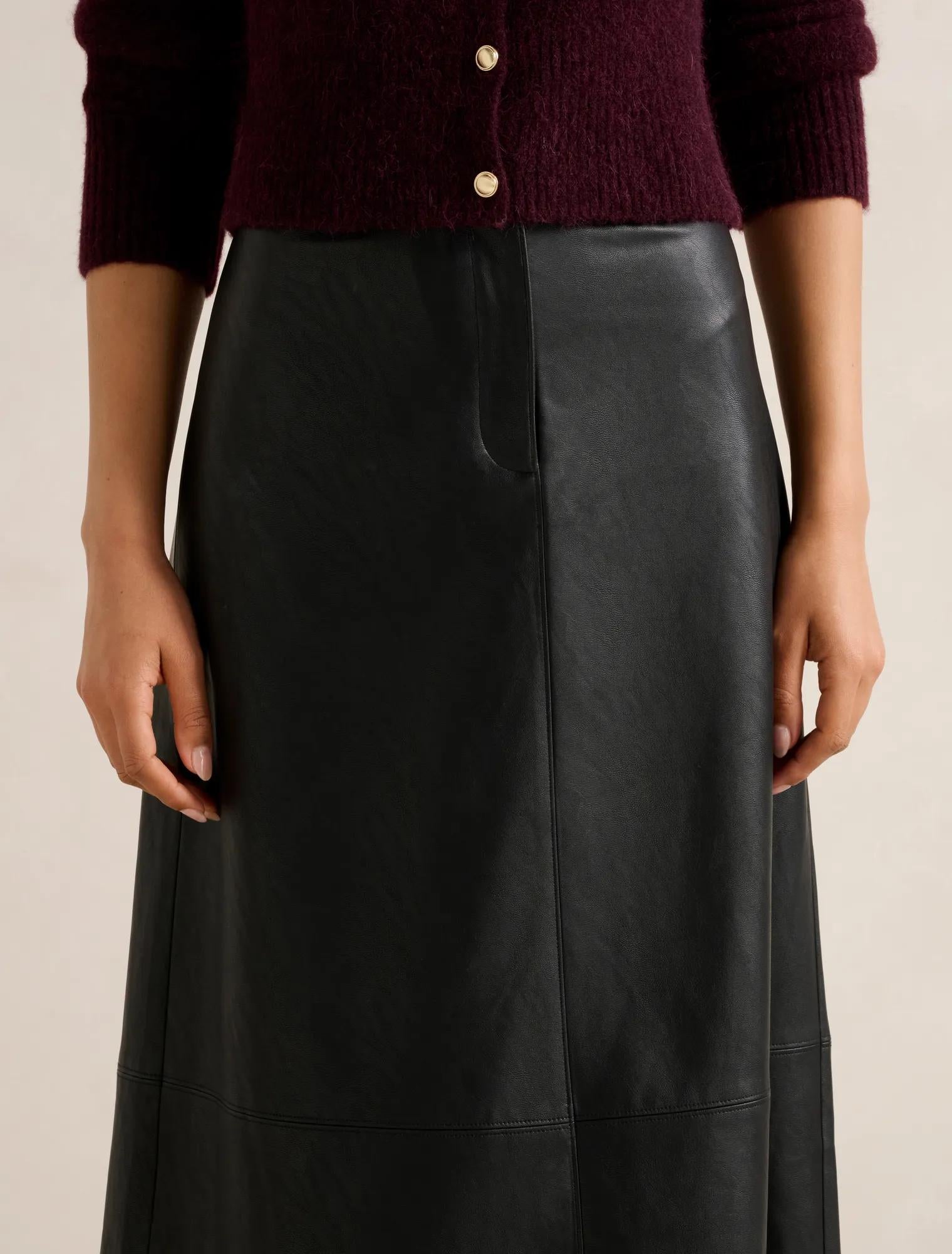 Jaelyn Vegan Leather Midi Skirt Black