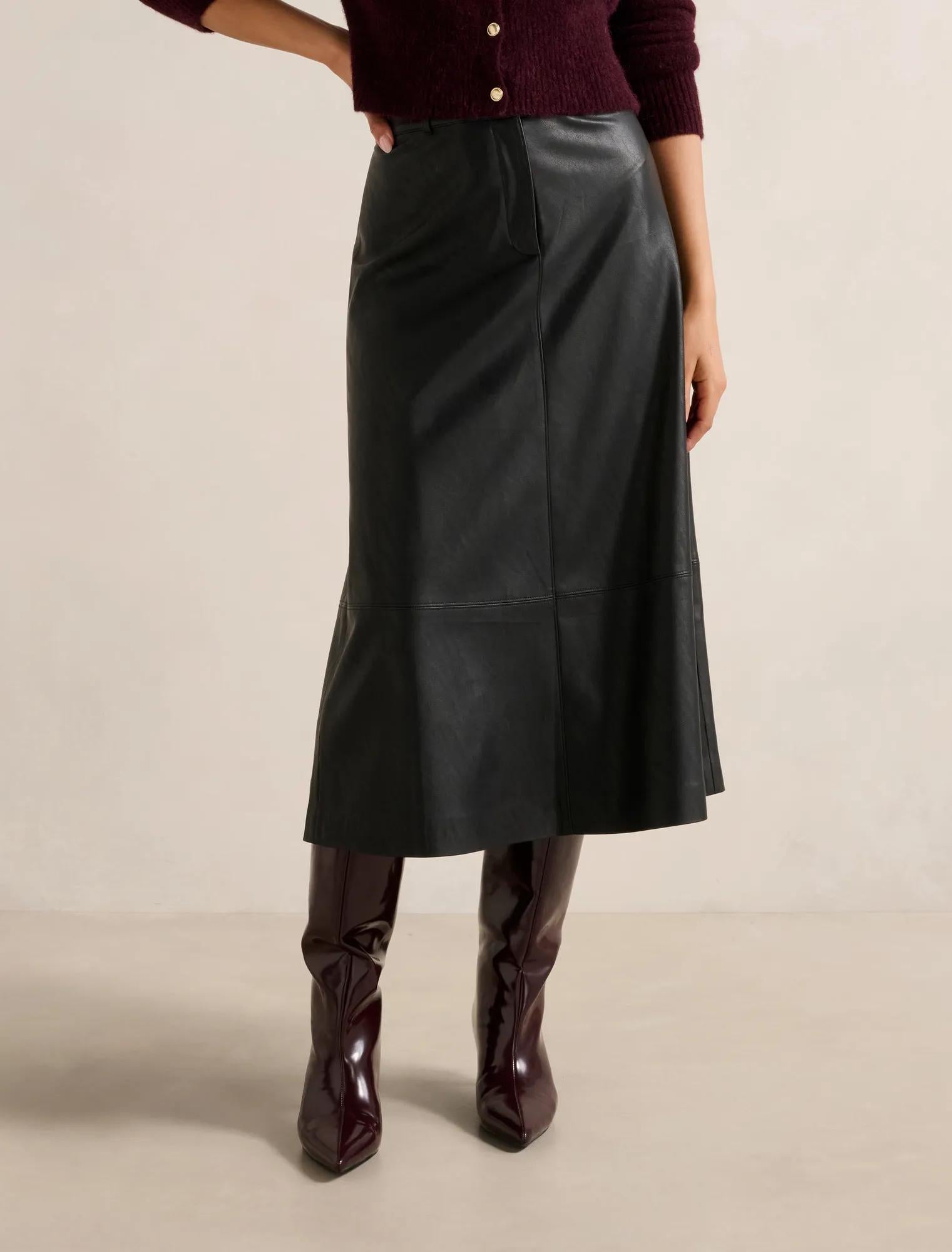 Jaelyn Vegan Leather Midi Skirt Black