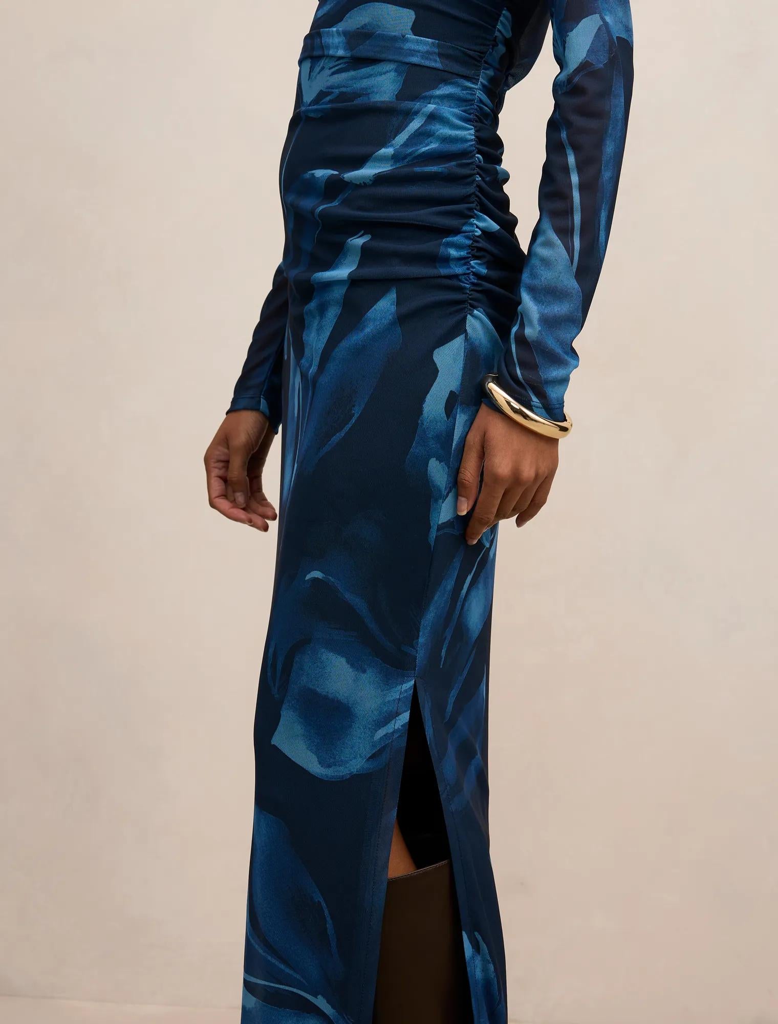 Alannah Petite Printed Midi Navy Barkly