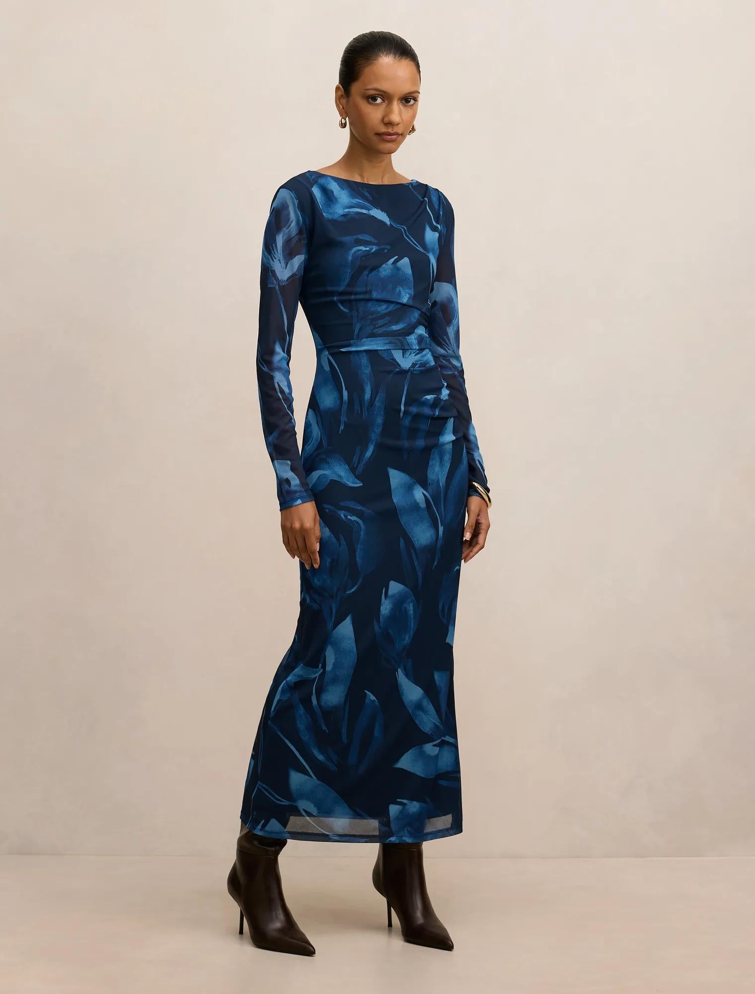 Alannah Petite Printed Midi Navy Barkly