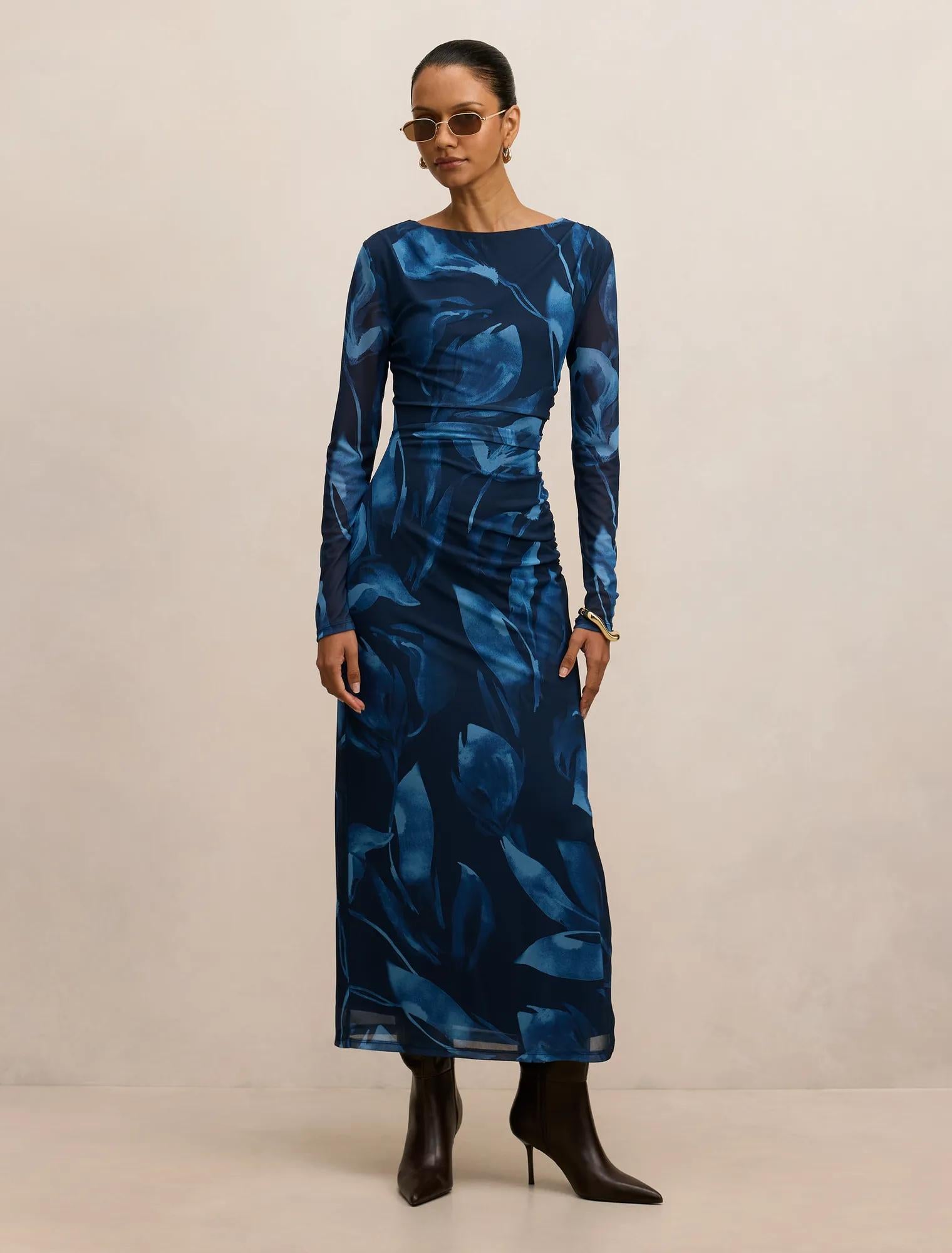 Alannah Petite Printed Midi Navy Barkly