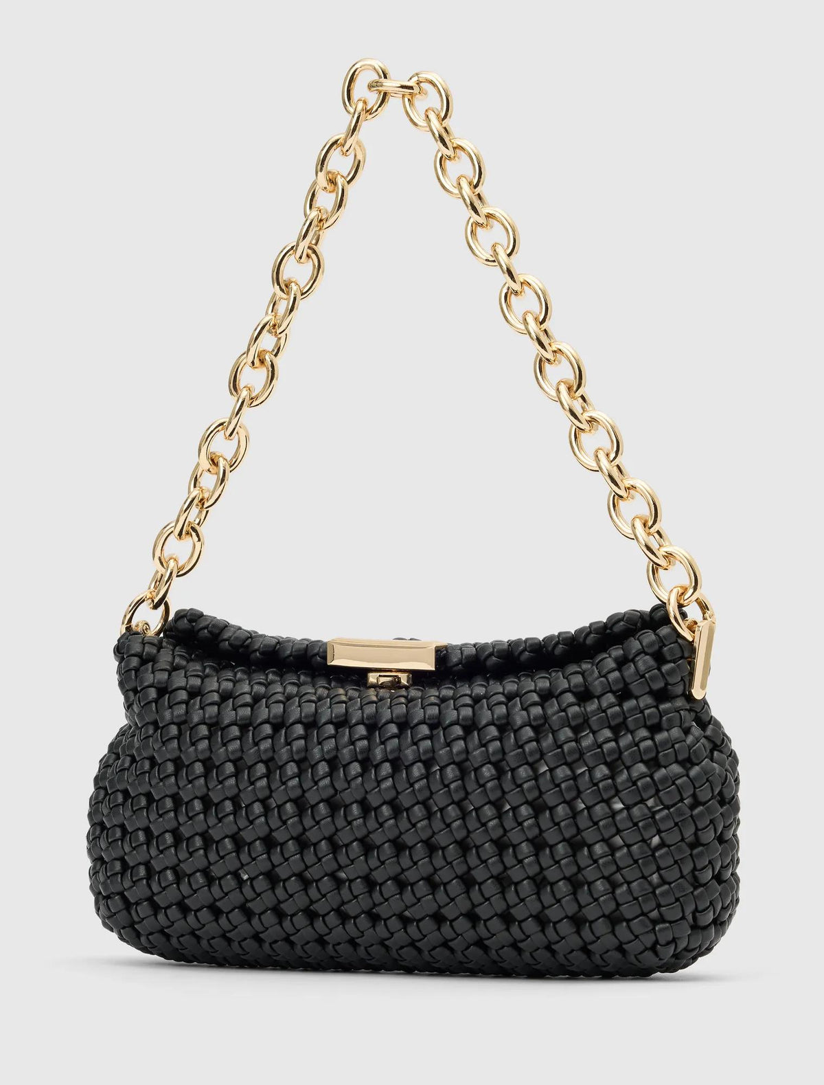Teagan Weave Chain Bag Black_mannequin