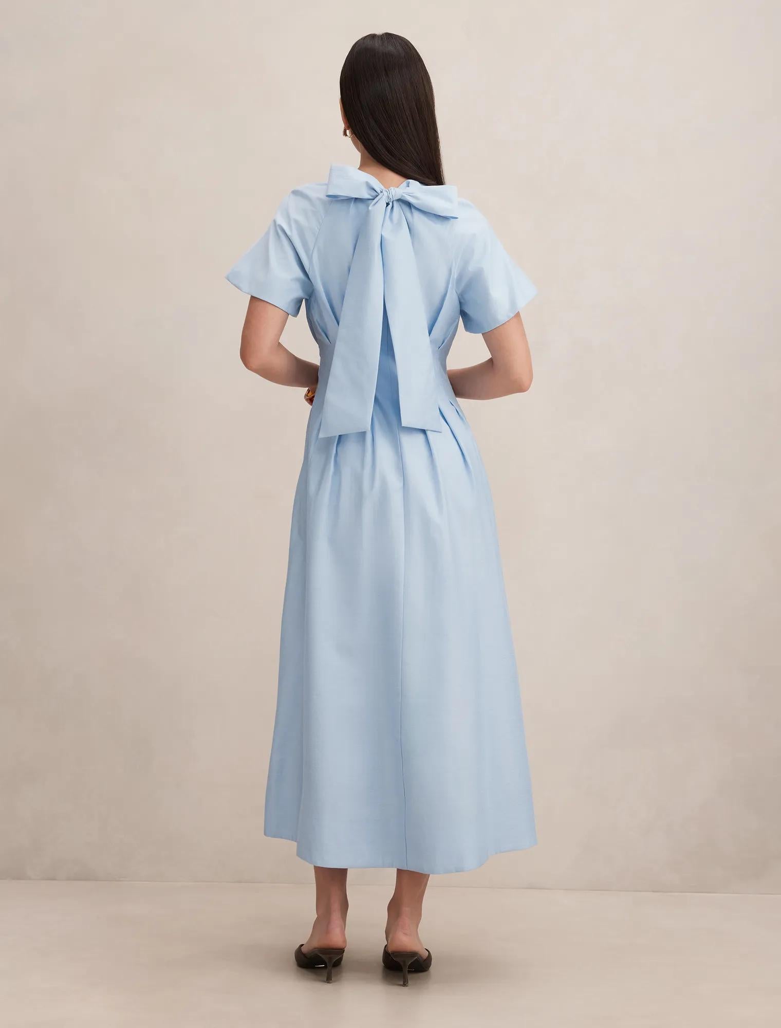 Everly Seam Detail Midi Dress Powder Blue
