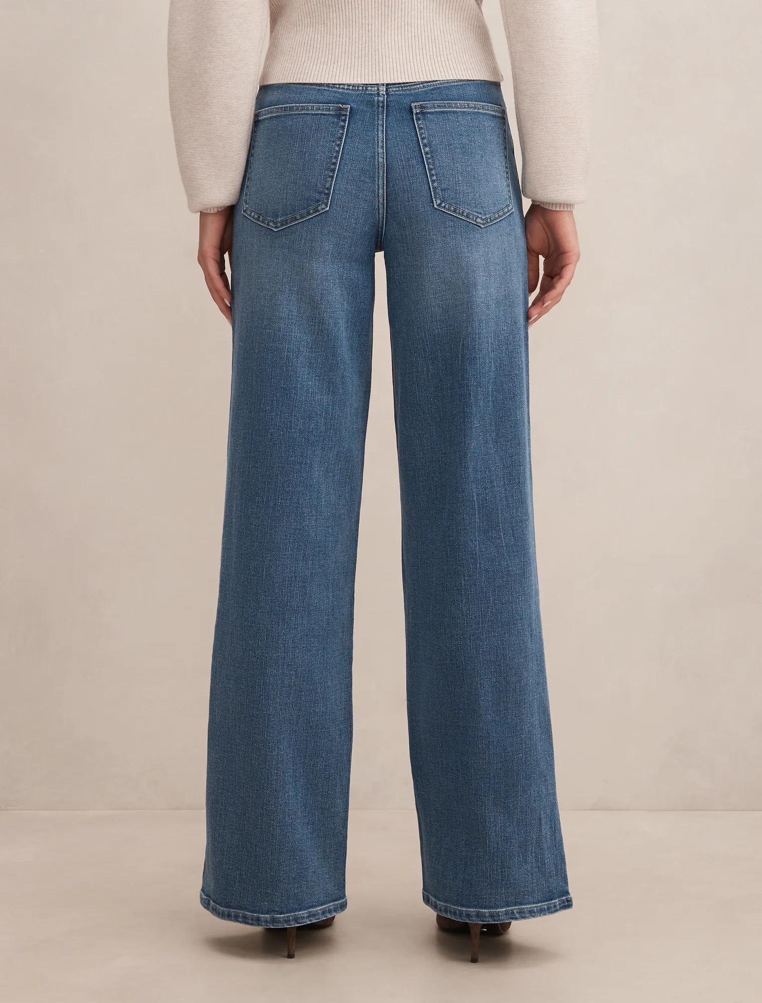 Yasmin Slim Wide Leg Jeans Mid Wash