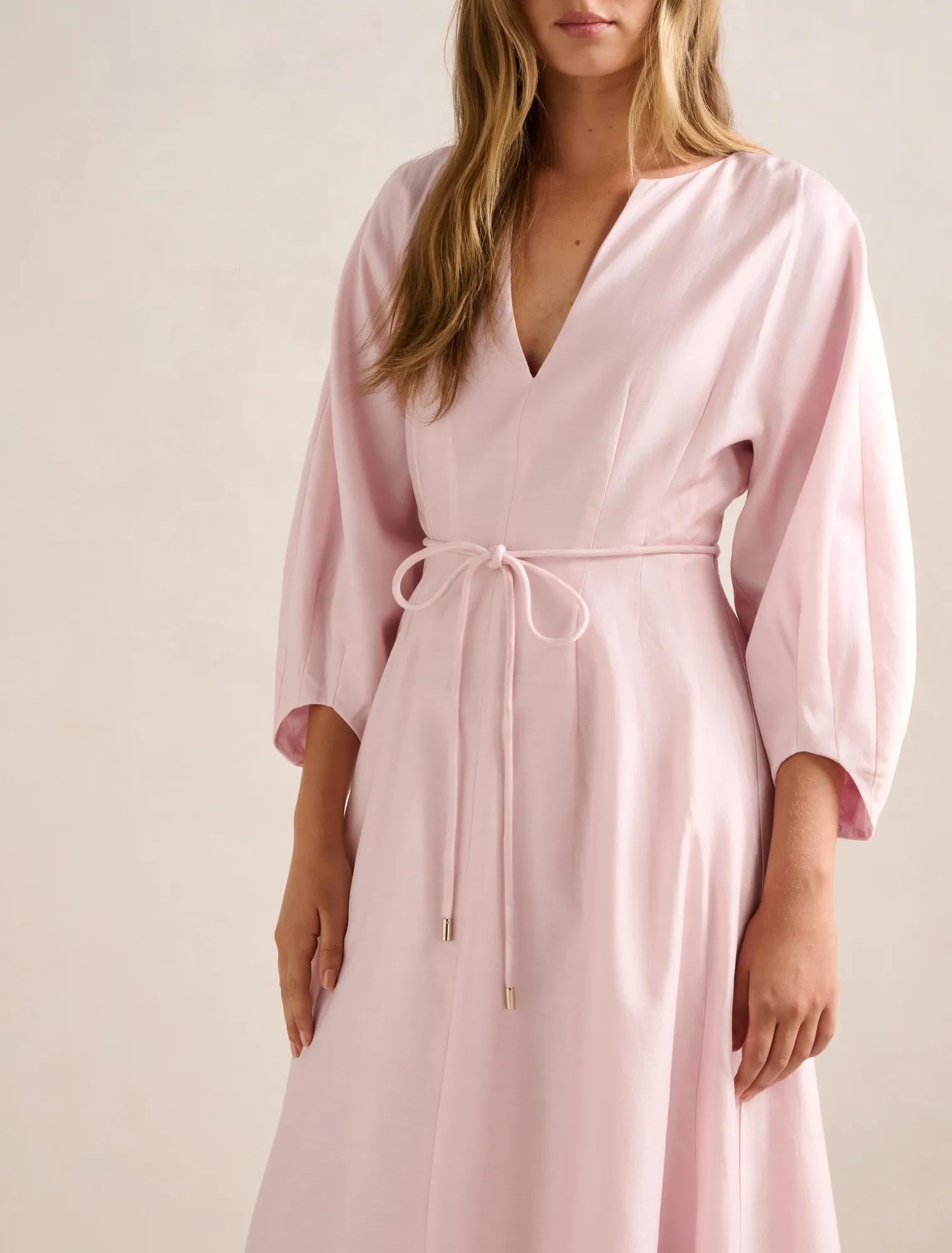 Scarlett Seam Detail Midi Dress Mauve Chalk