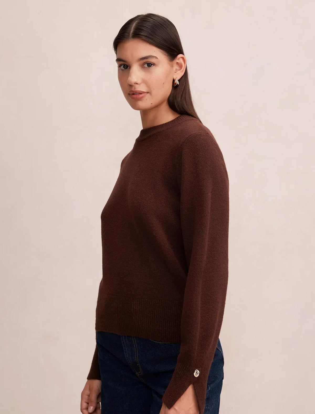 Ellie Cuff Detail Sweater Chocolate