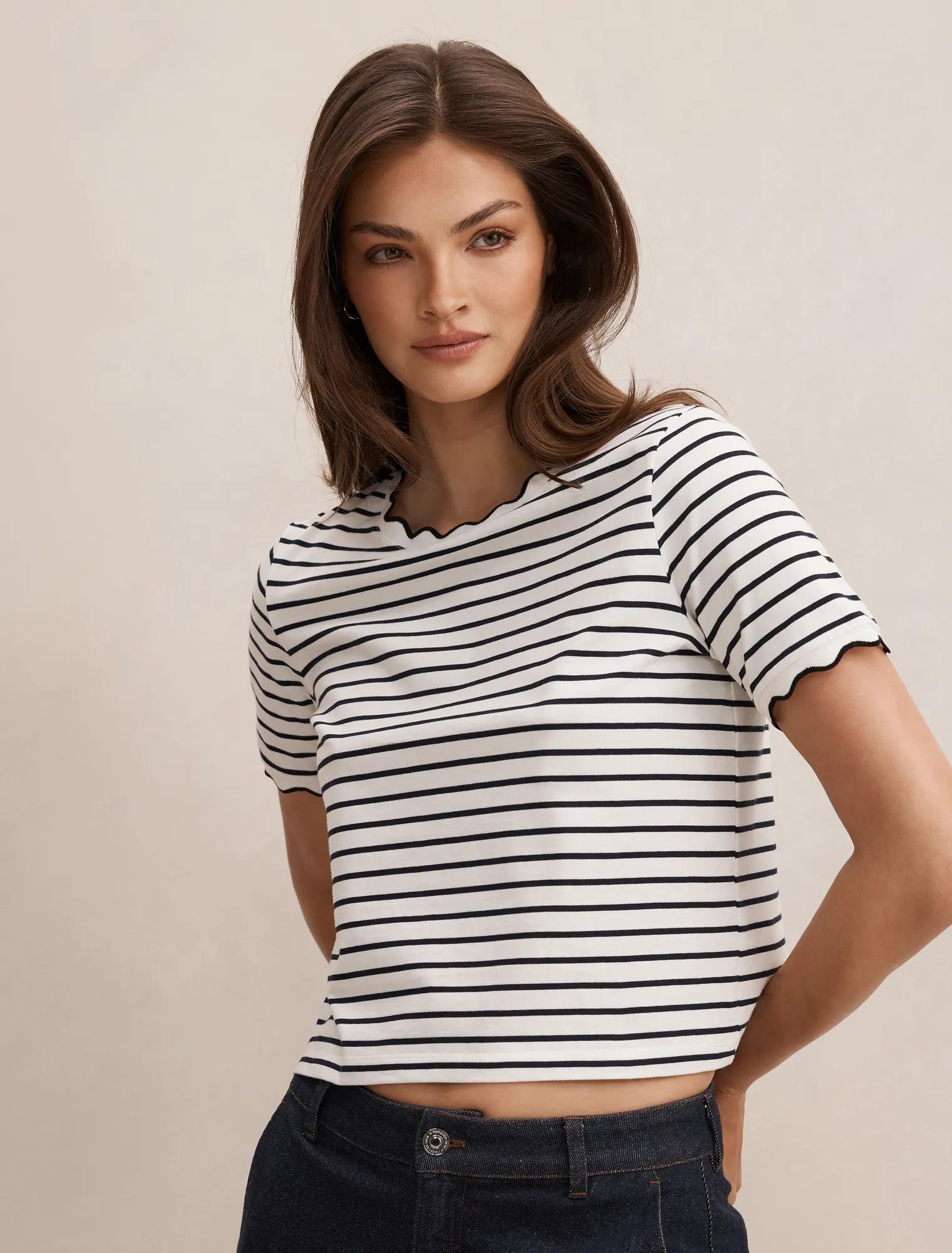 Dolly Stripe Scallop Tee Black & White Stripe