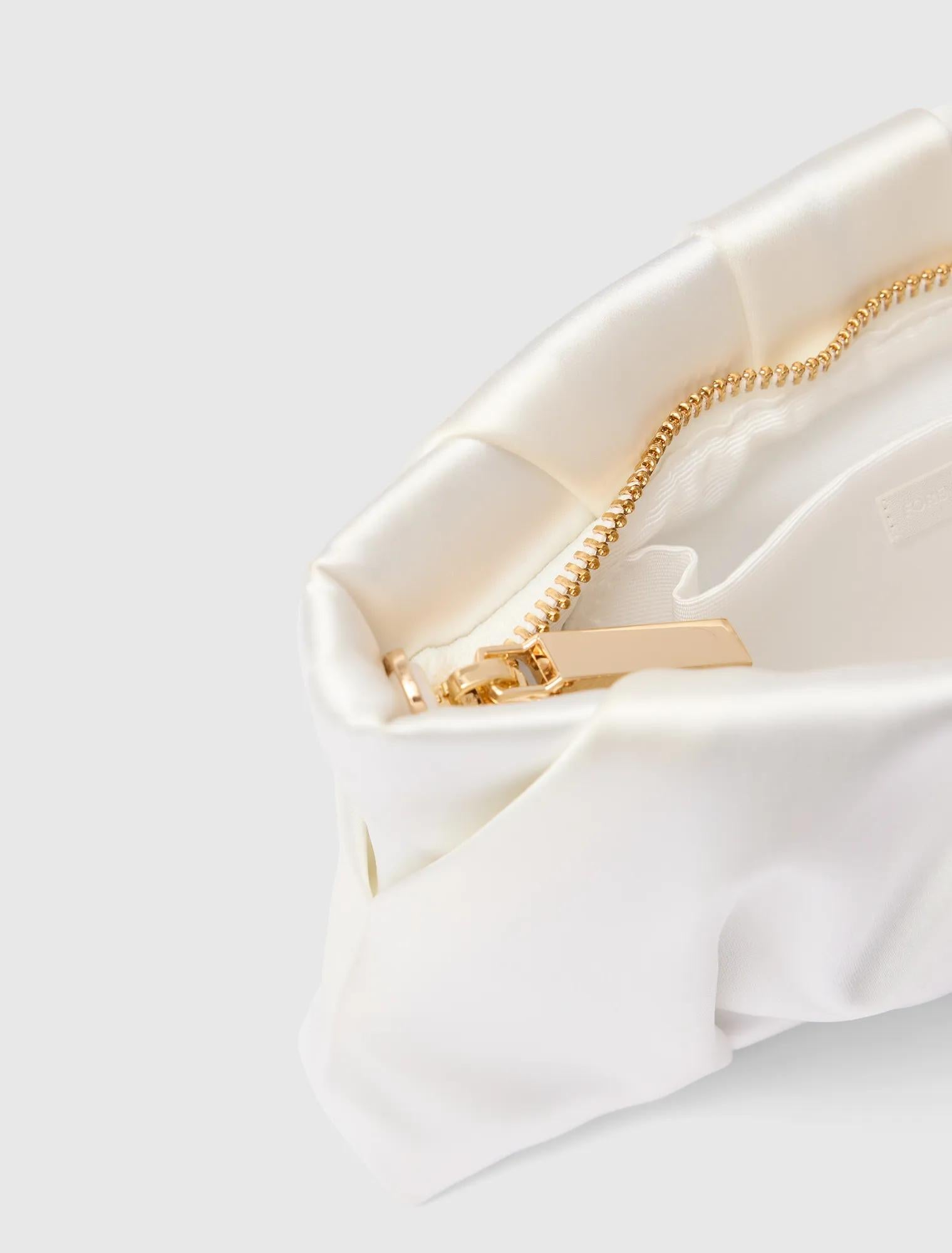 Tyla Twist Clutch Ivory_mannequin