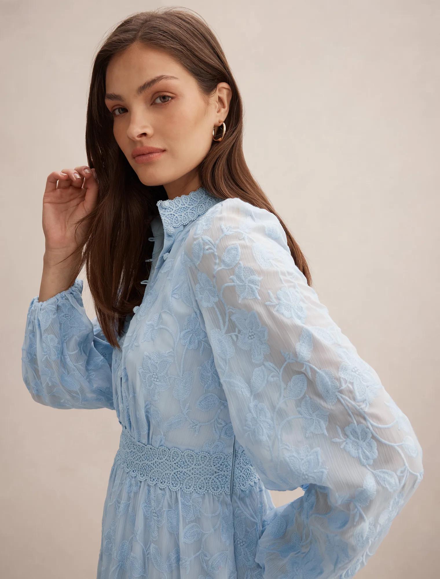 Nala Embroidered Midi Dress Soft Blue