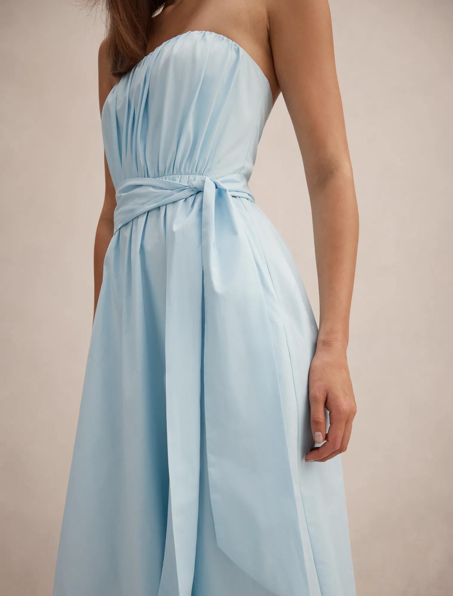 Melissa Gathered Tie Midi Soft Blue