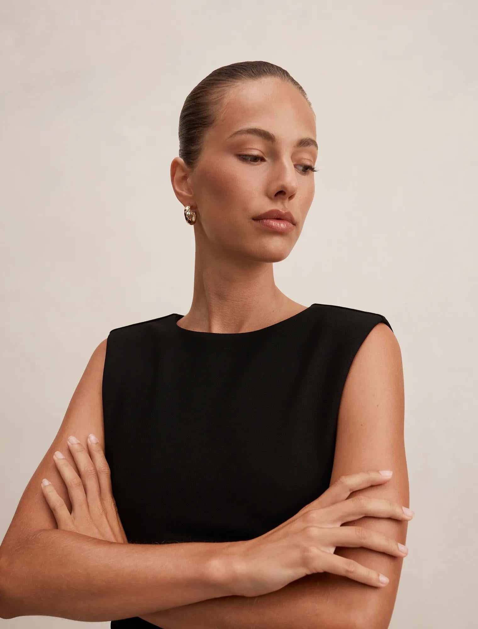 Emilia 2 in 1 Pleated Midi Black