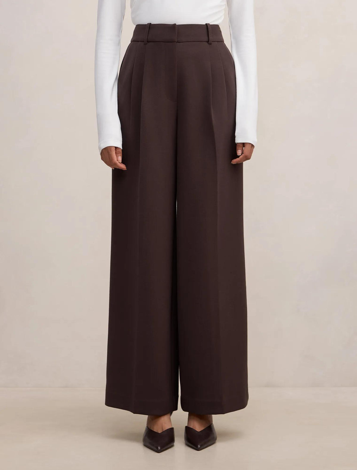 Eva Petite Pleat Wide Leg Pant Chocolate