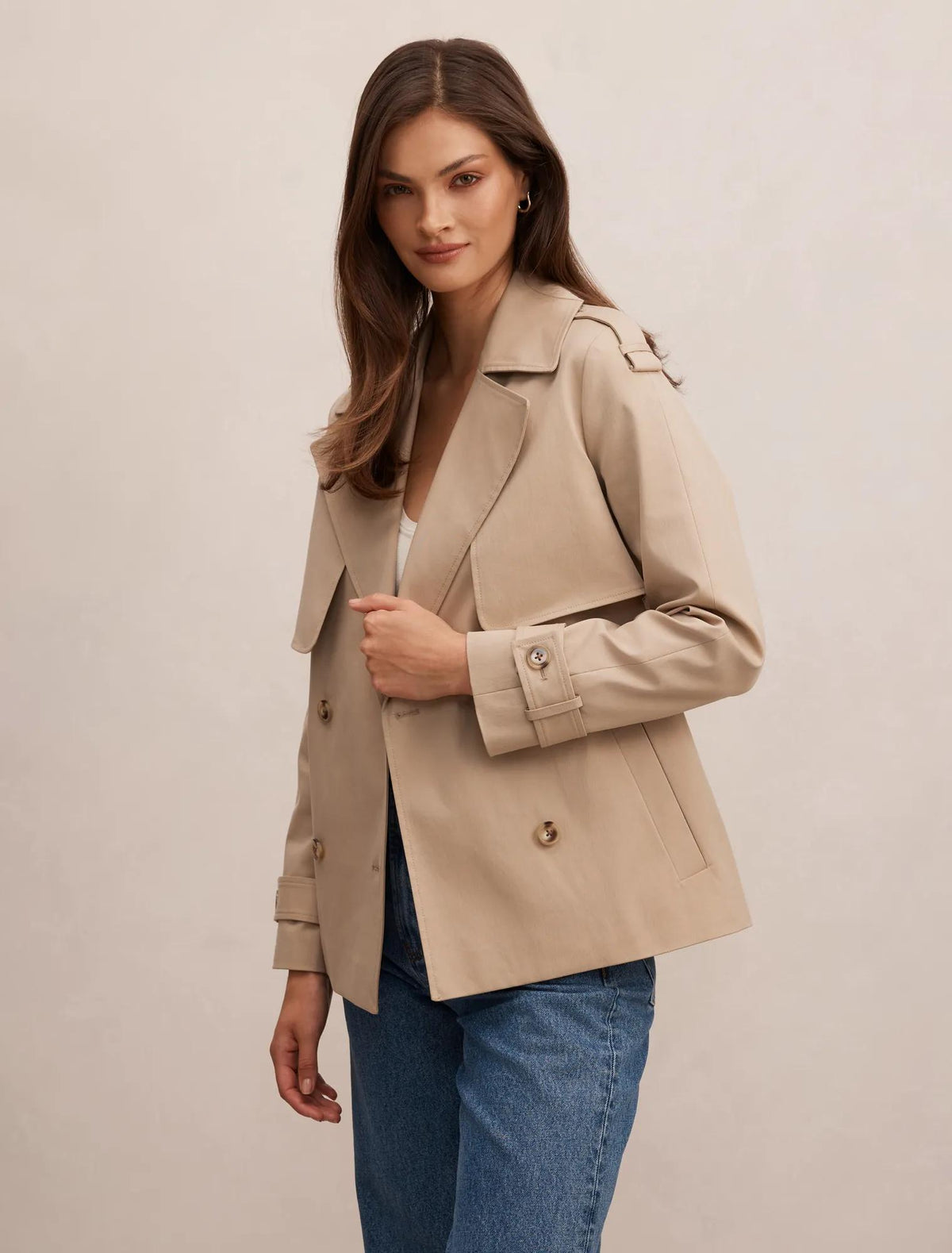 Teagan Short Trench Sand