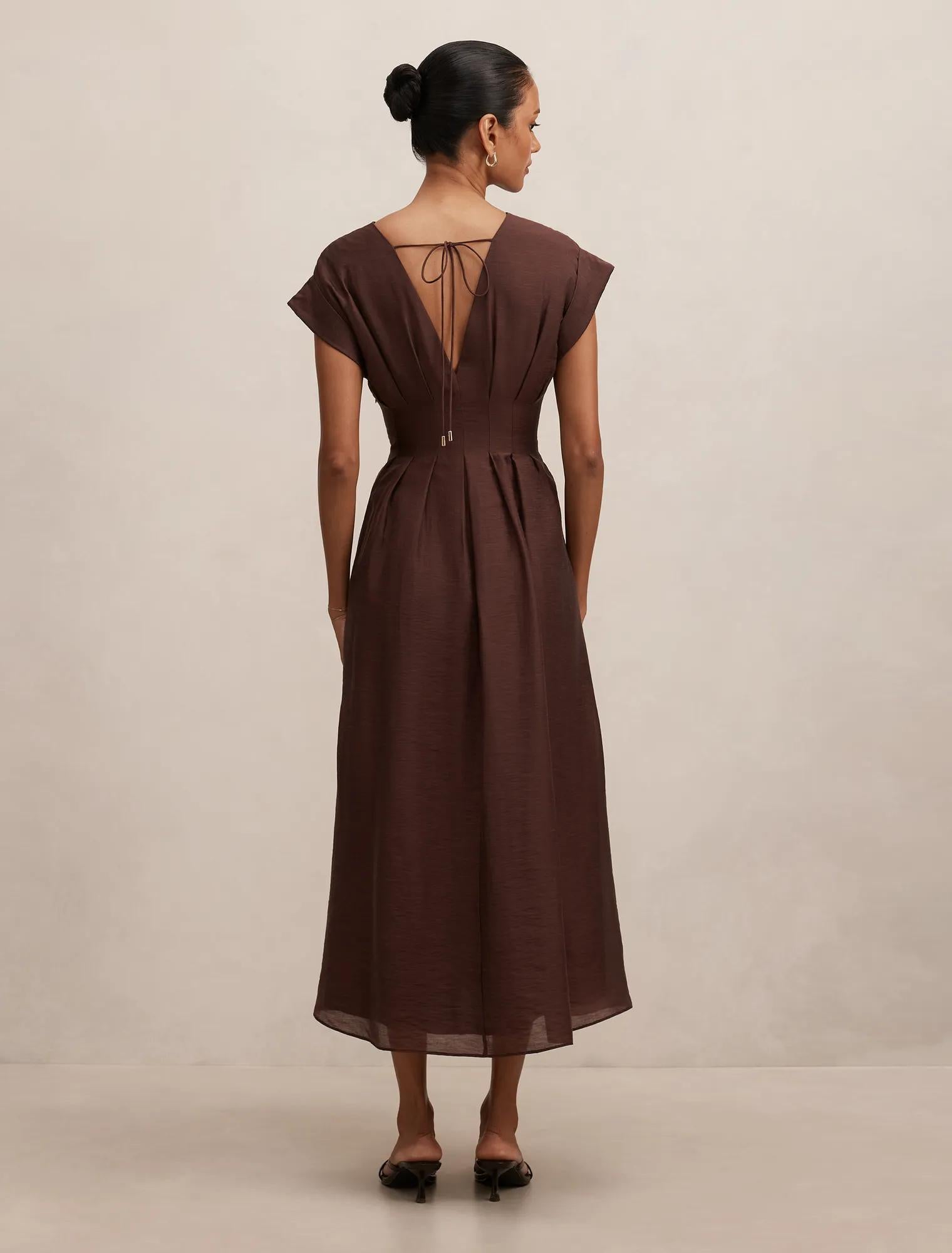 Alessandra Petite Tucked Midi Dress Chocolate