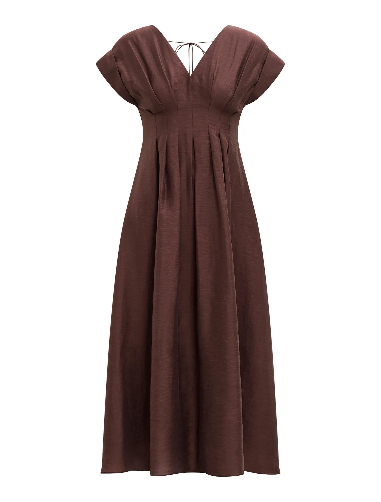 Alessandra Petite Tucked Midi Dress Chocolate_mannequin