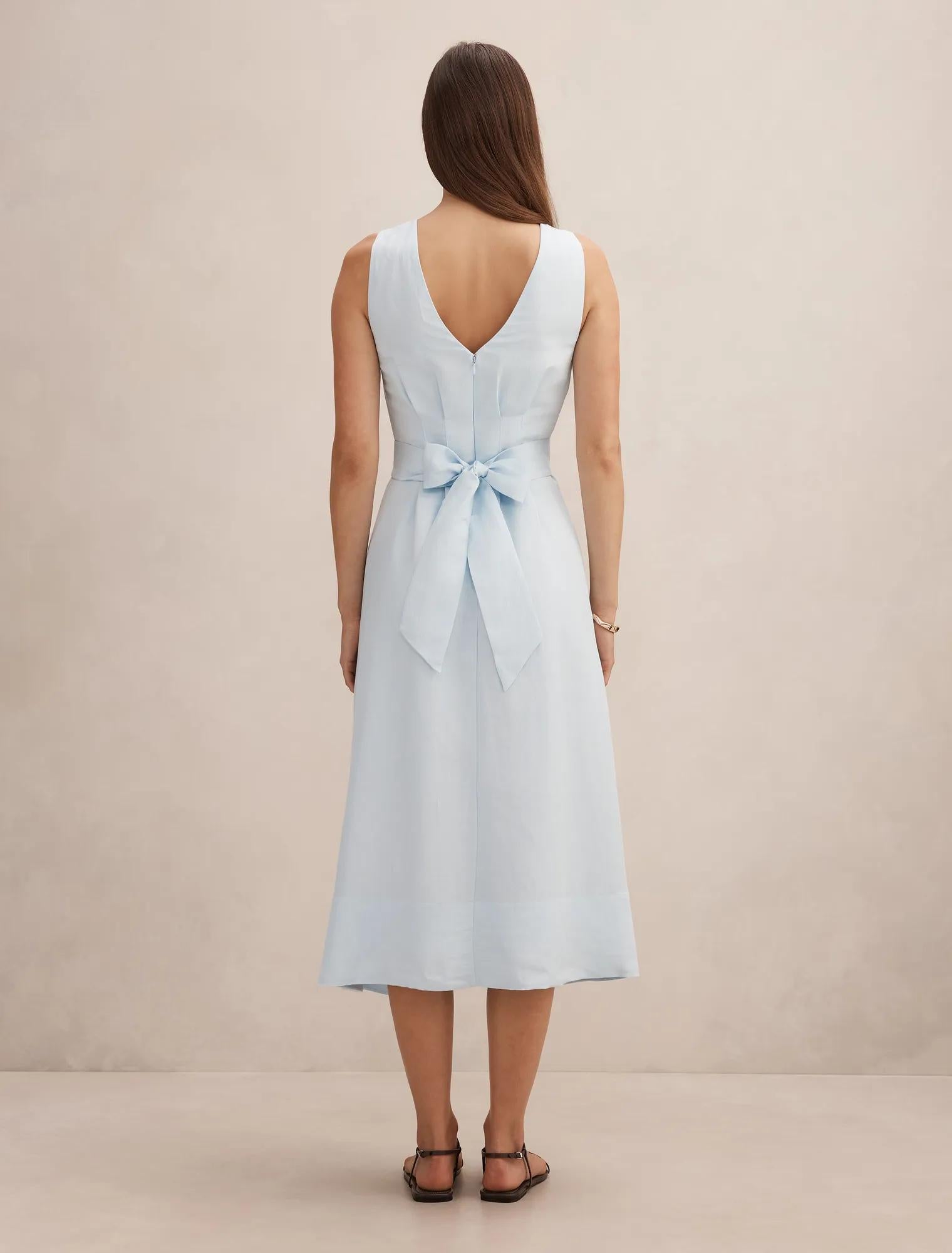 Rosie Linen Sleeveless Tuck Midi Dress Cooling Spray
