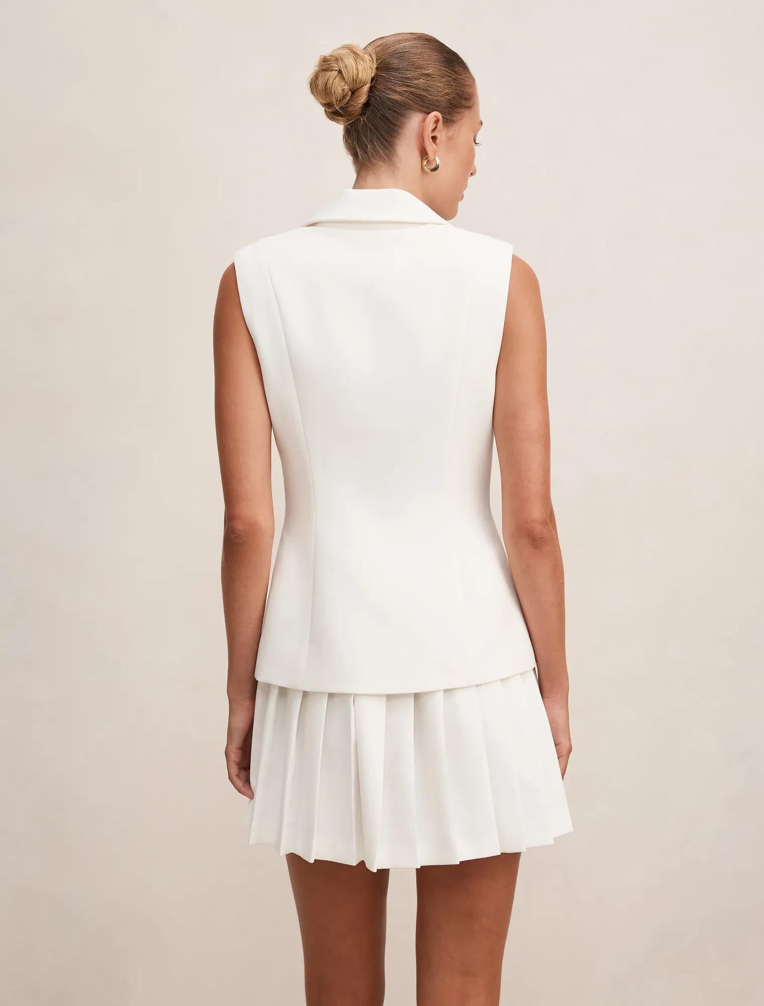 Lucy Sleeveless Blazer Mini Porcelain