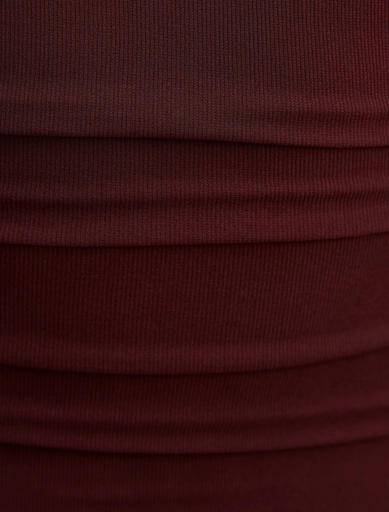 30385403