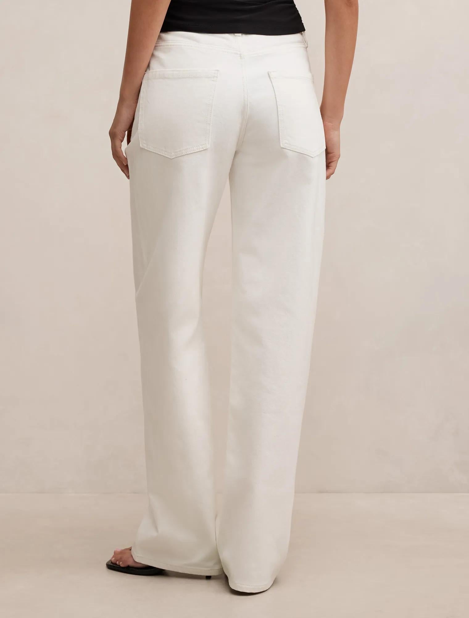 Nicki Mid Rise Straight Jean Off White