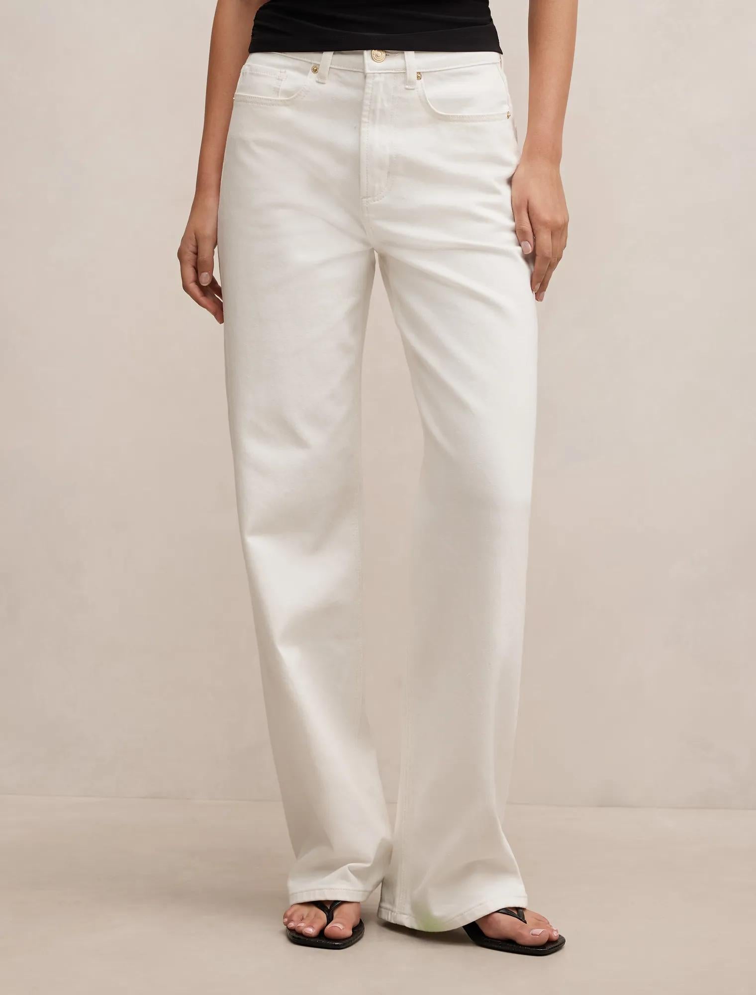 Nicki Mid Rise Straight Jean Off White