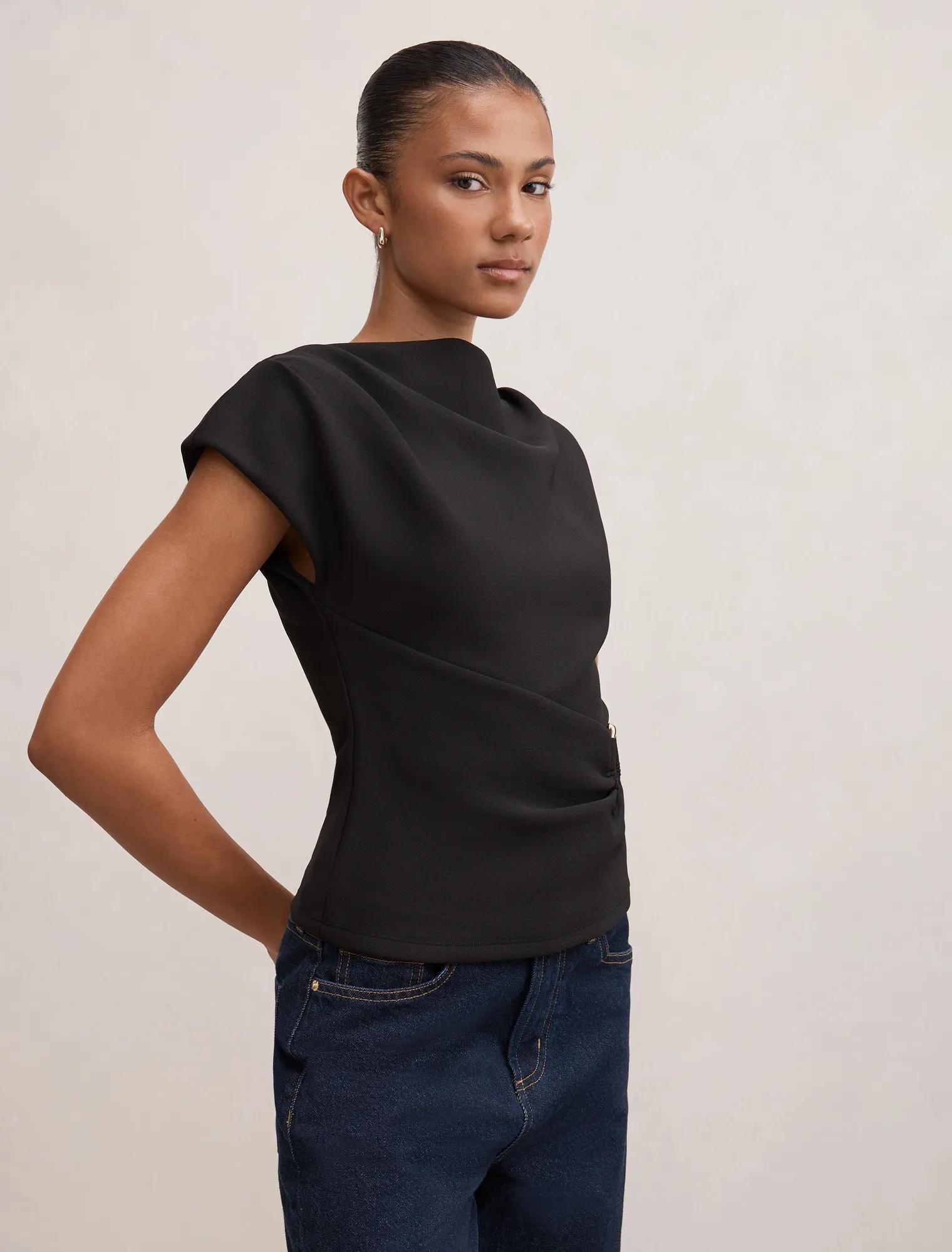 Sophia Hardware Detail Top Black