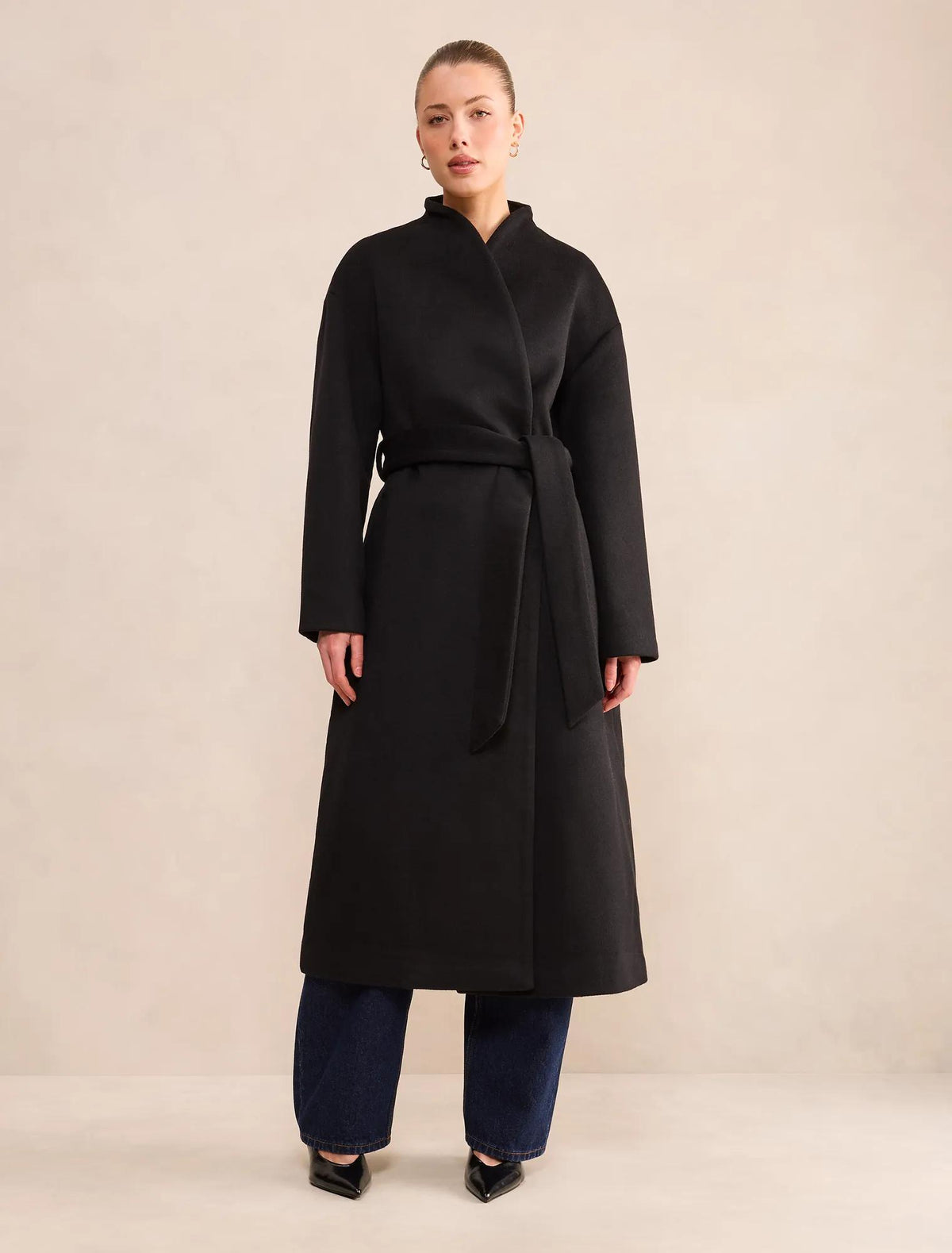 Courtney Curved Funnel Neck Coat Black