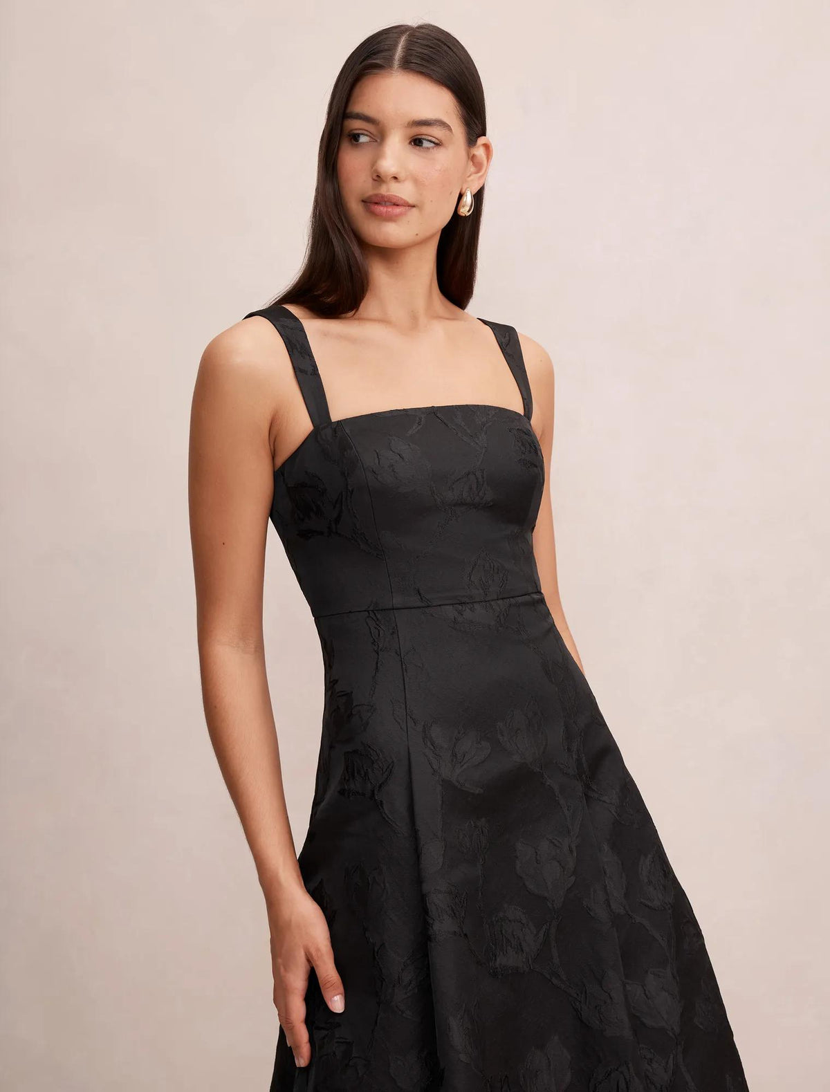 Willow Strappy Jacquard Midi Black