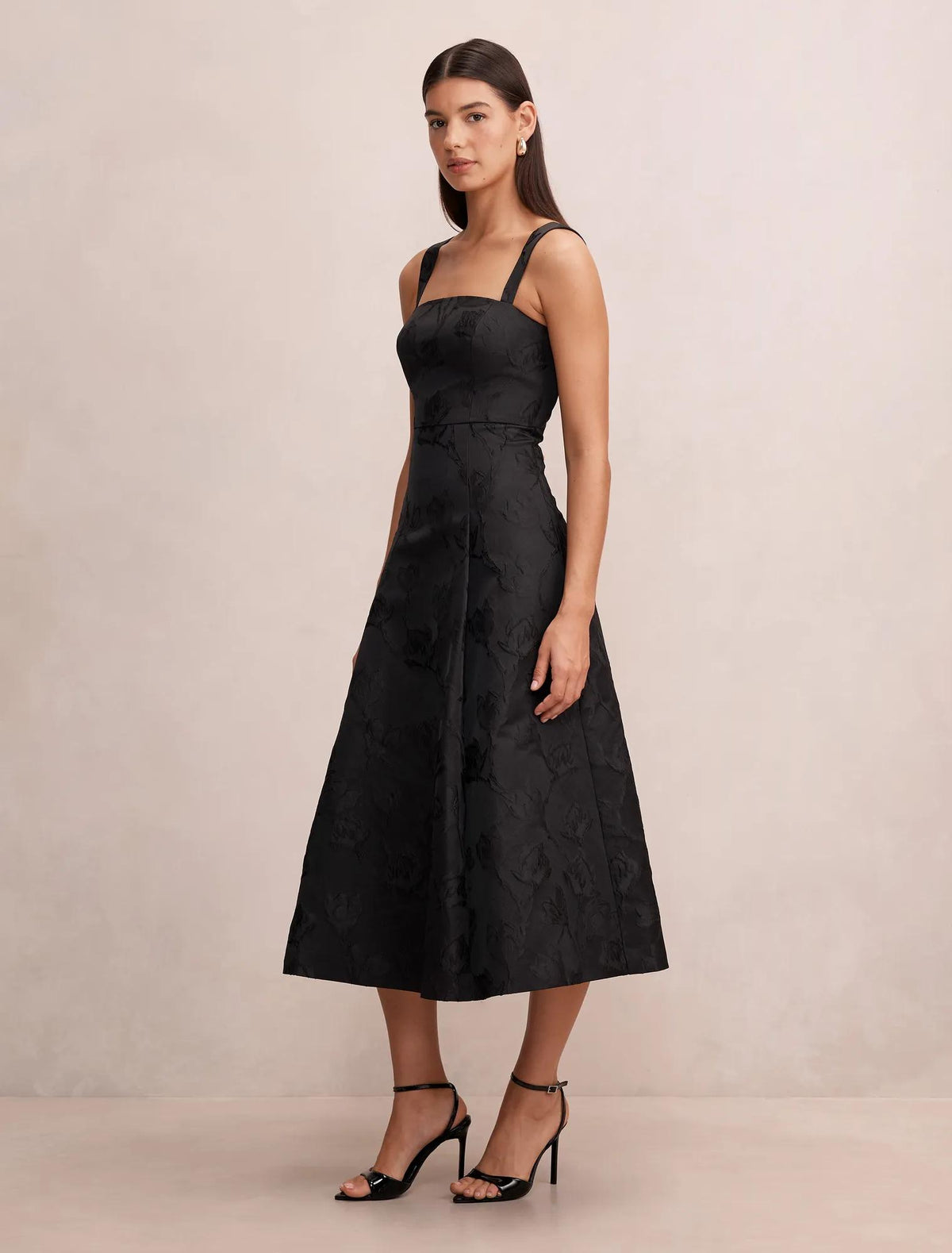Willow Strappy Jacquard Midi Black