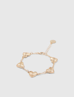Enya Engraved Heart Bracelet Gold_mannequin