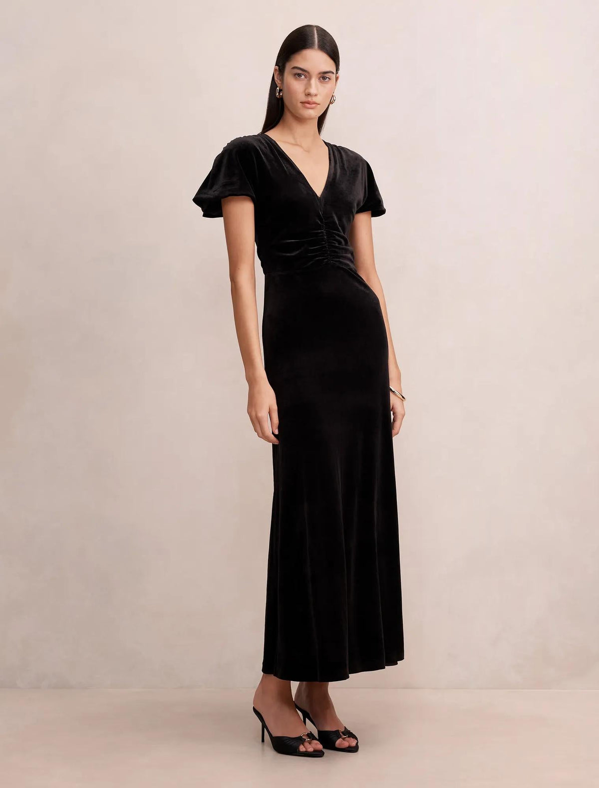 Elma Velvet Ruched Maxi Black