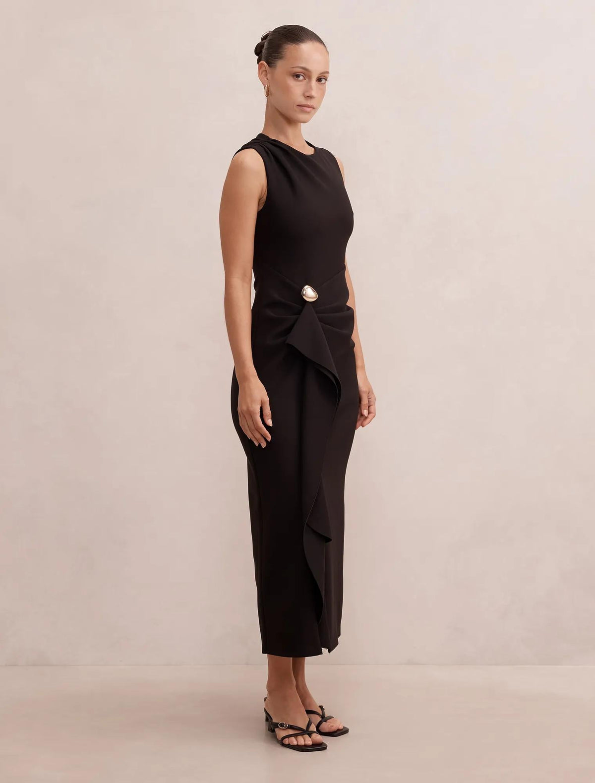Rylie Petite Ruffle Maxi Dress Black