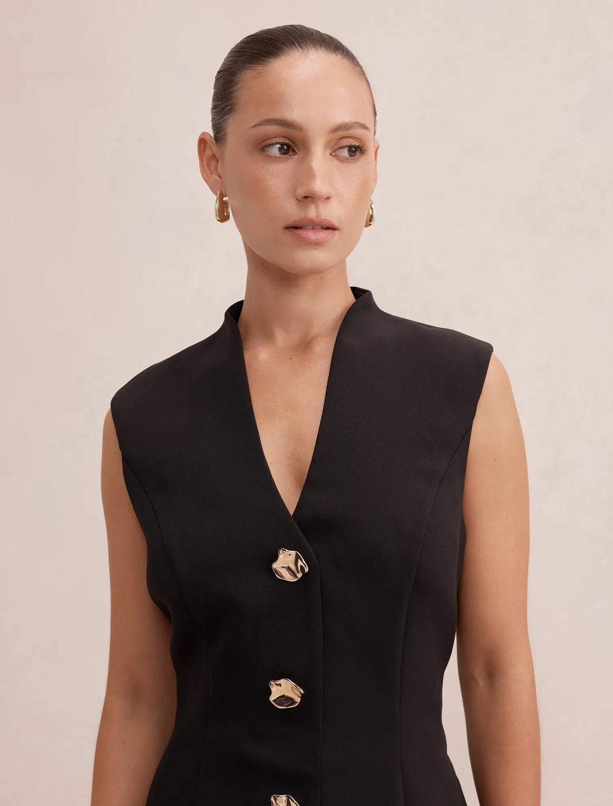 Nina Petite Waistcoat Pleat Mini Black