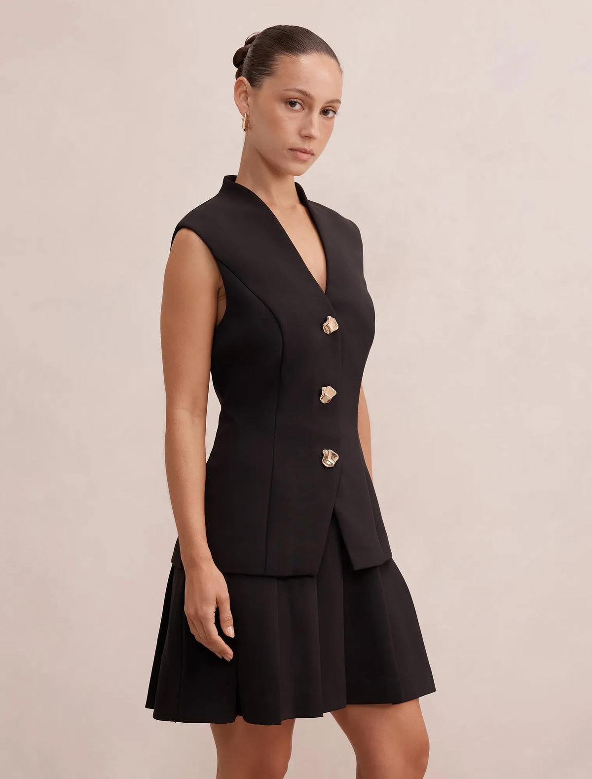 Nina Petite Waistcoat Pleat Mini Black