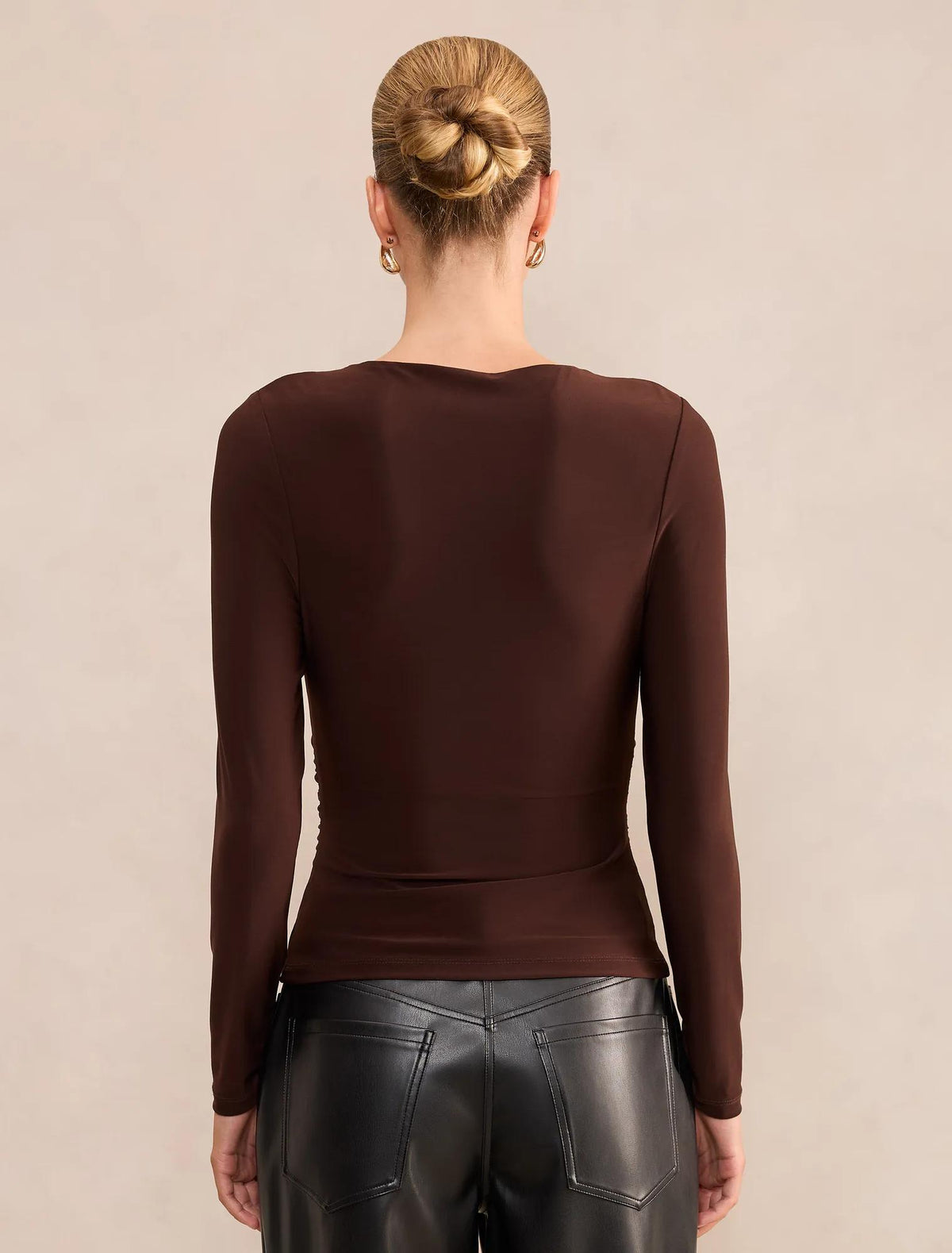 Evangeline Twist Long Sleeve Chocolate