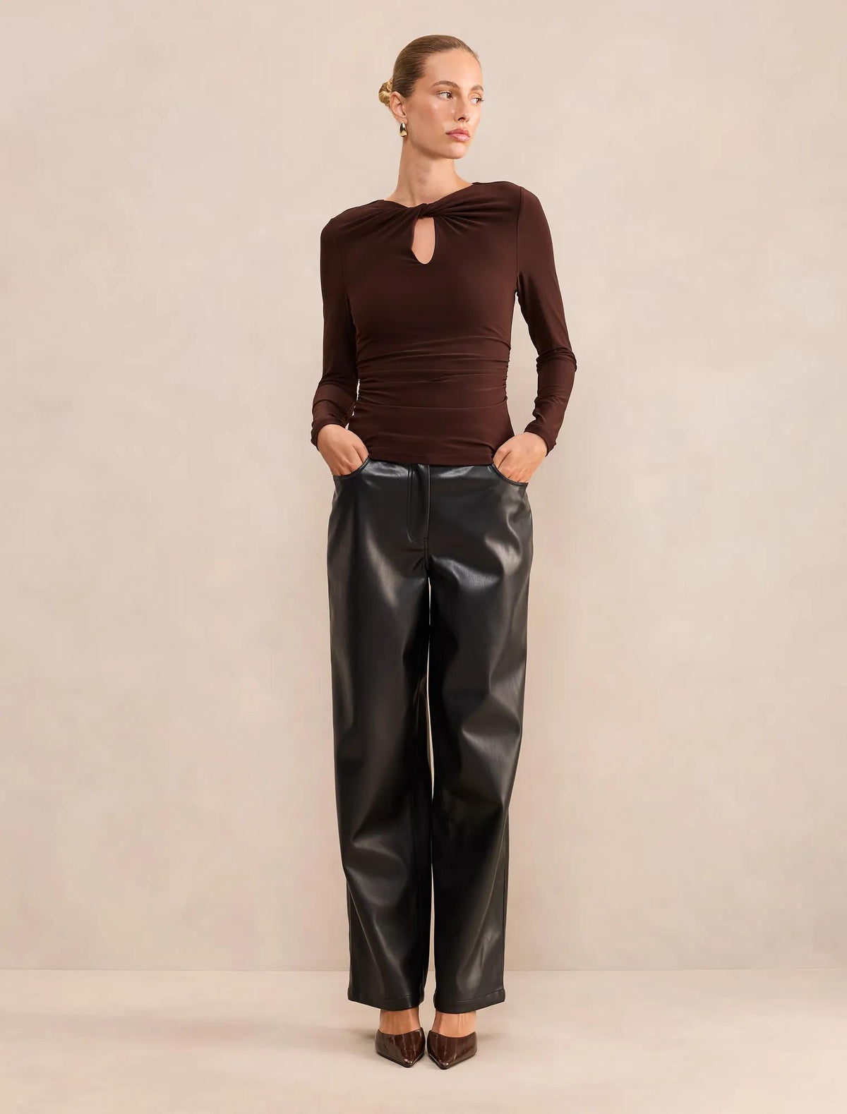 Evangeline Twist Long Sleeve Chocolate