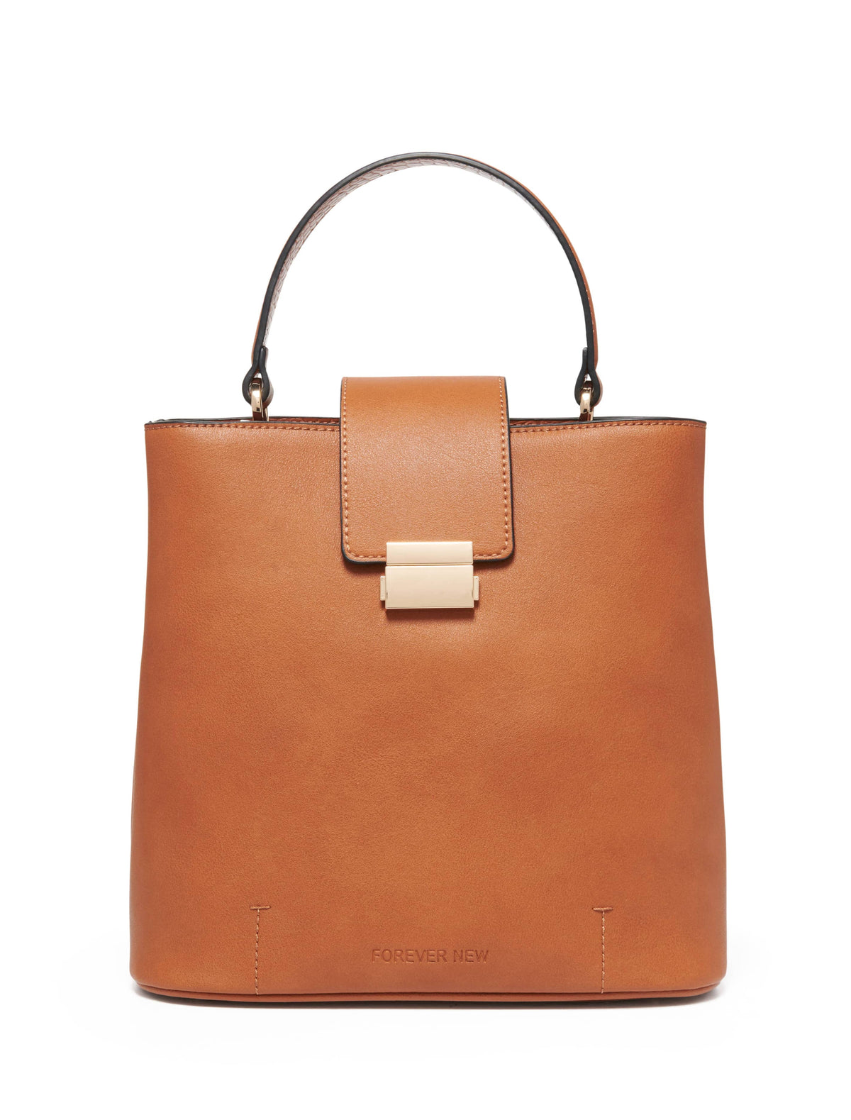 Steph Structured Bucket Bag Tan_mannequin