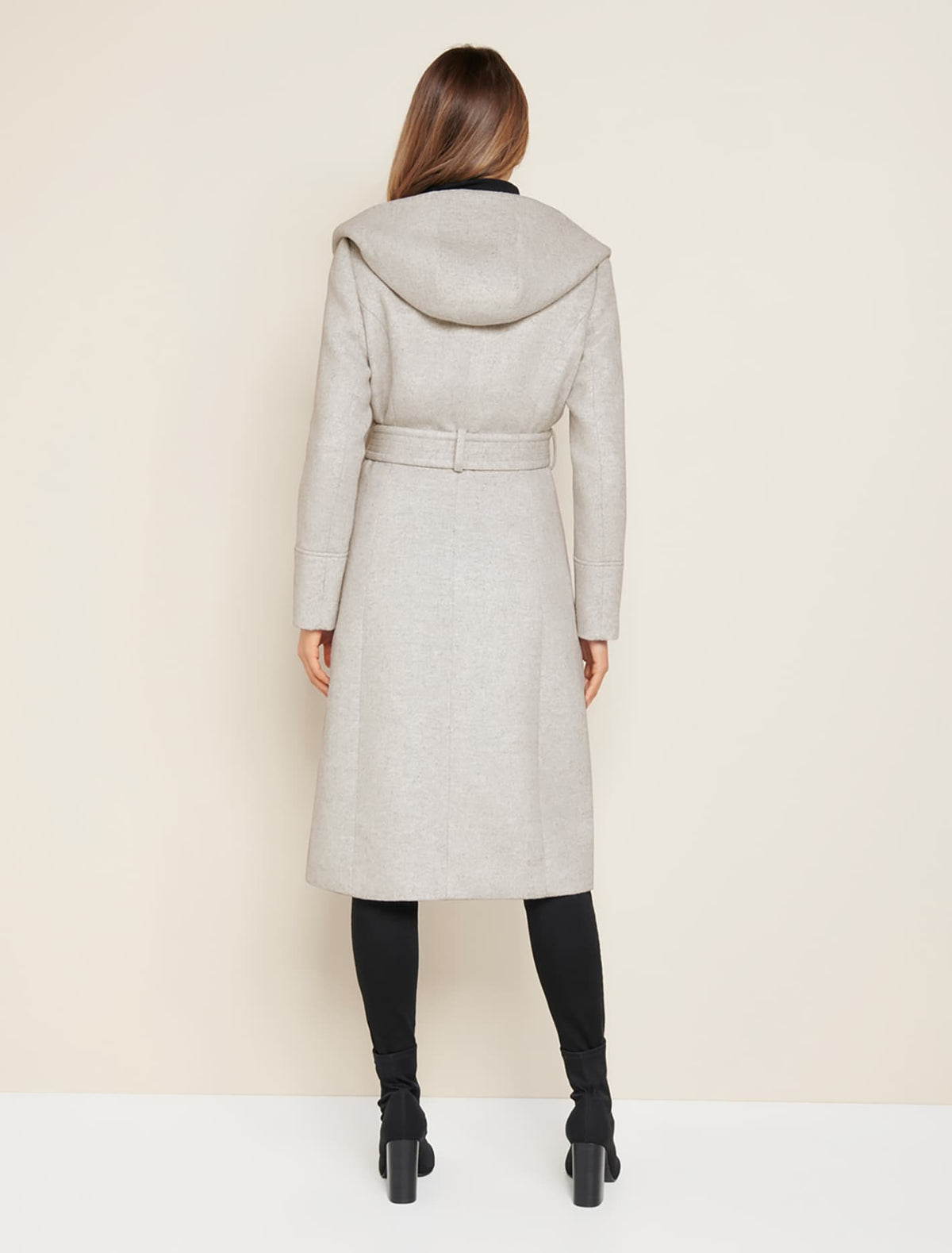 Kirsty long wrap Grey Marle_mannequin