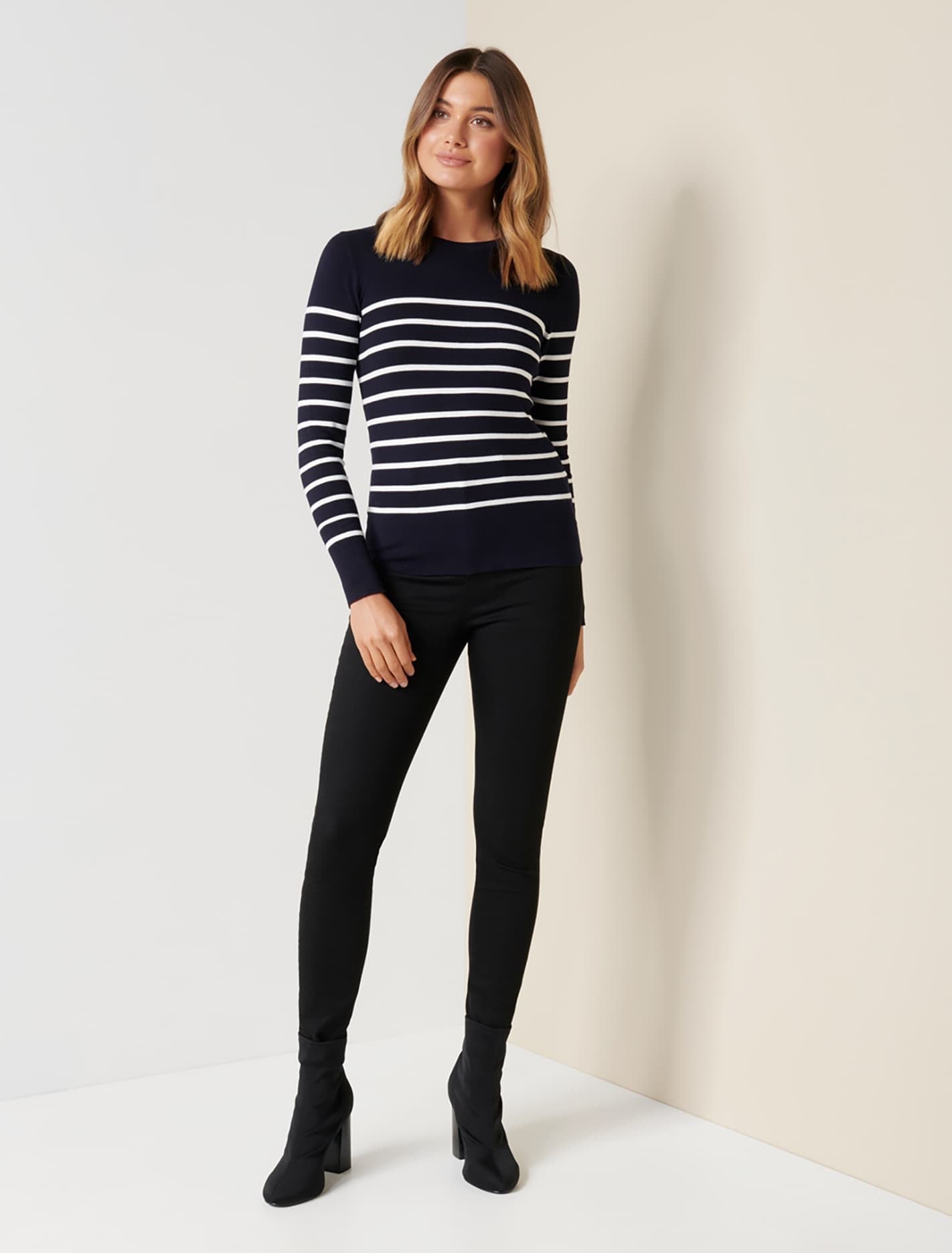26482901_mannequin