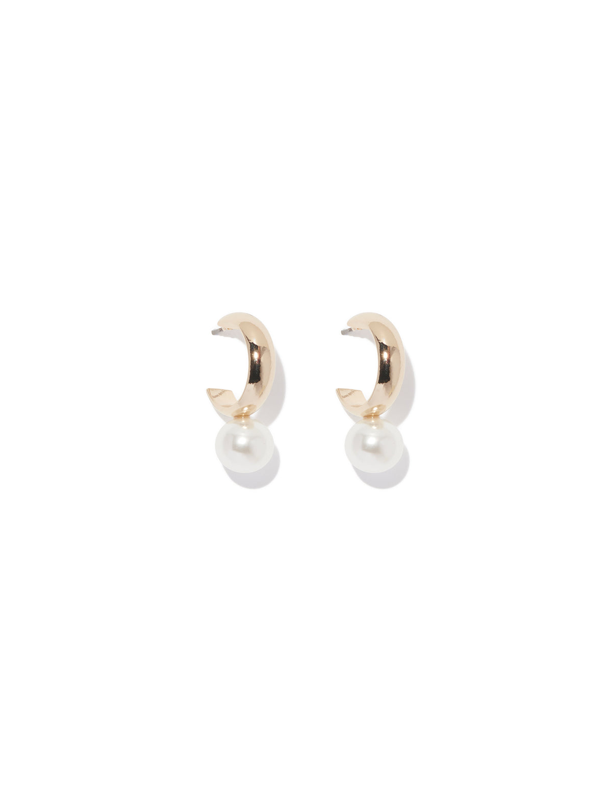 Renata Pearl & Hoop Earring Pearl/Gold_mannequin