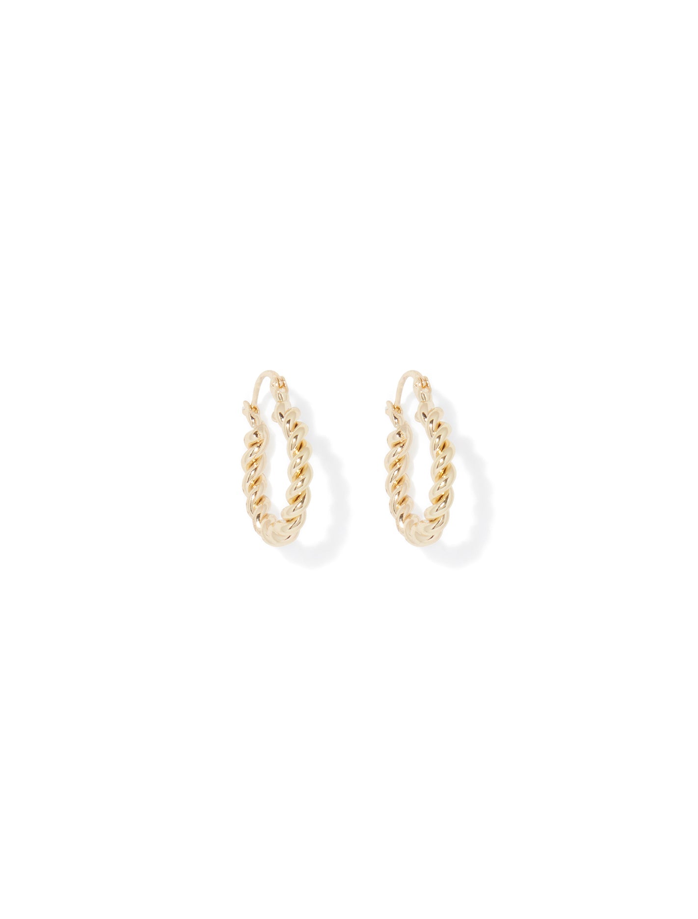 Acacia Twist Gold Plated Hoop_mannequin