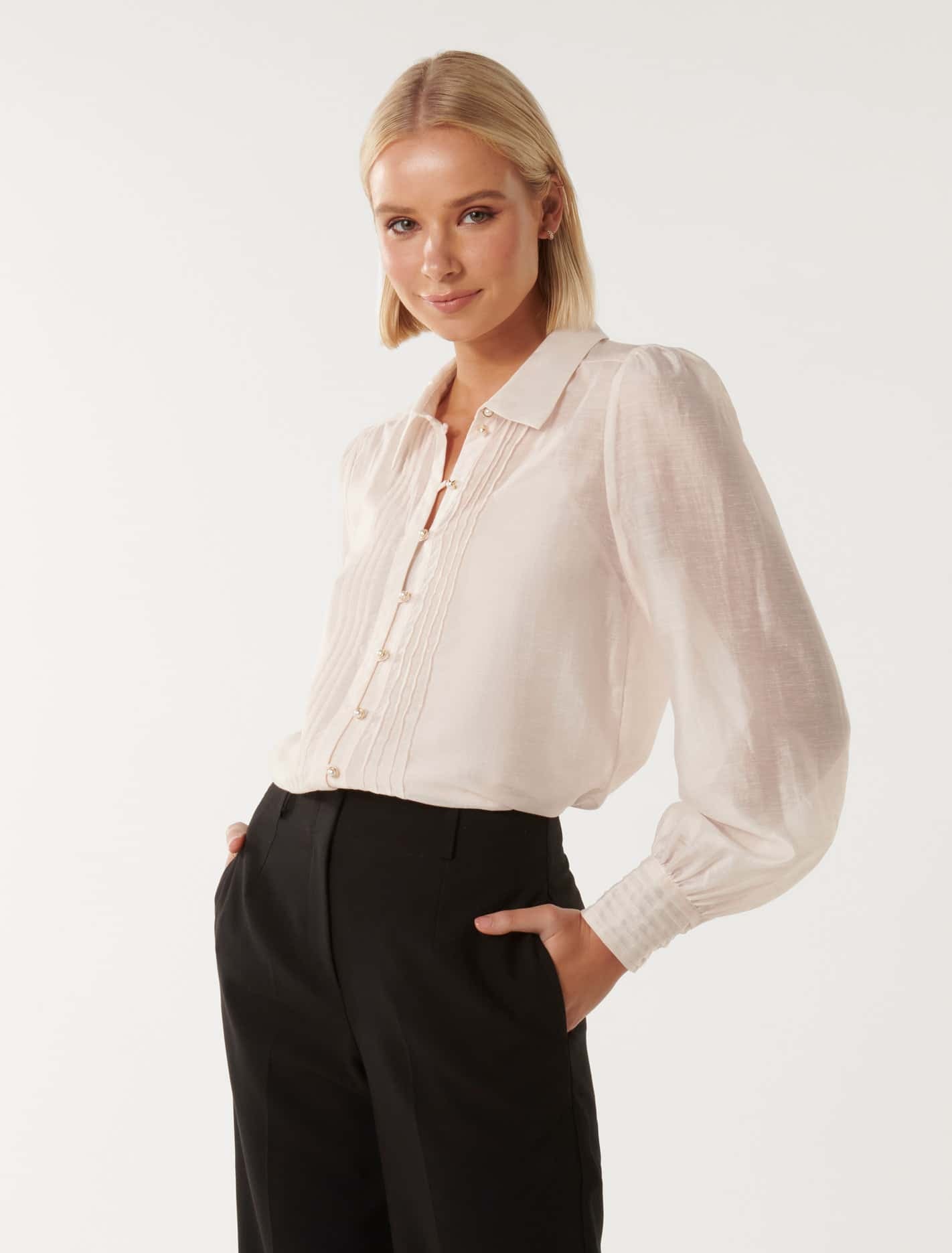 Hazel Pearl Button Pintuck Shirt Neutral_mannequin