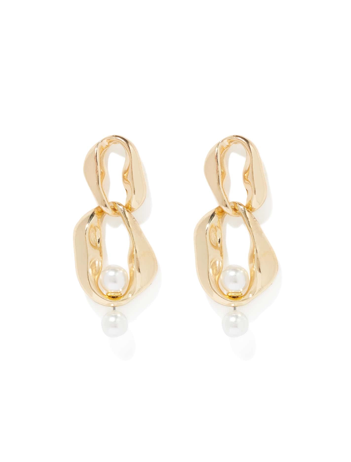 Signature Prue Chain Pearl Drop Earring Pearl & Gold_mannequin