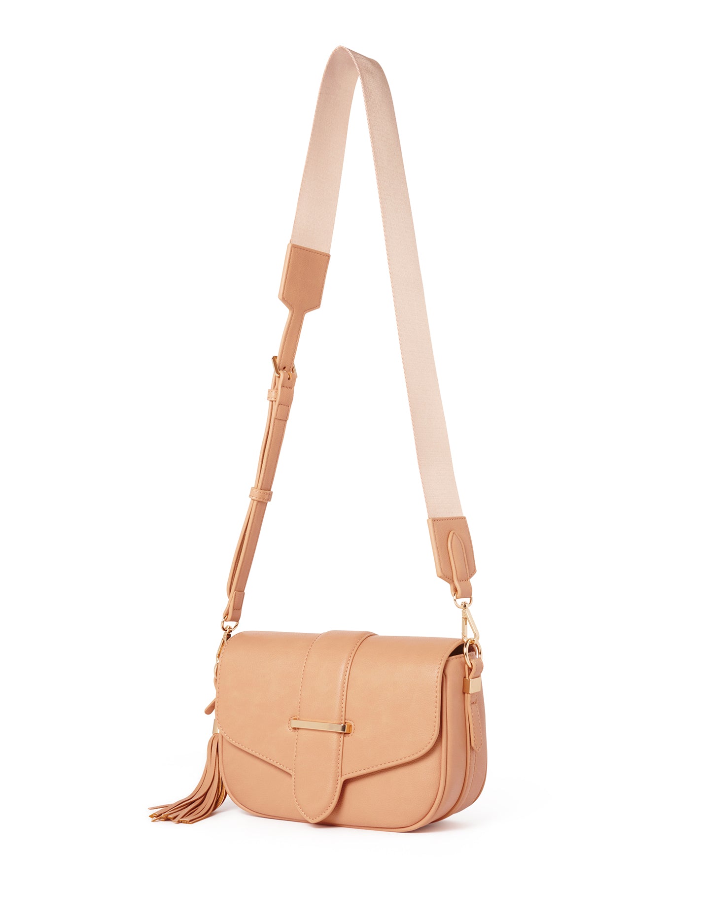 Thea Tassel Saddle Bag - Signature Camel_mannequin
