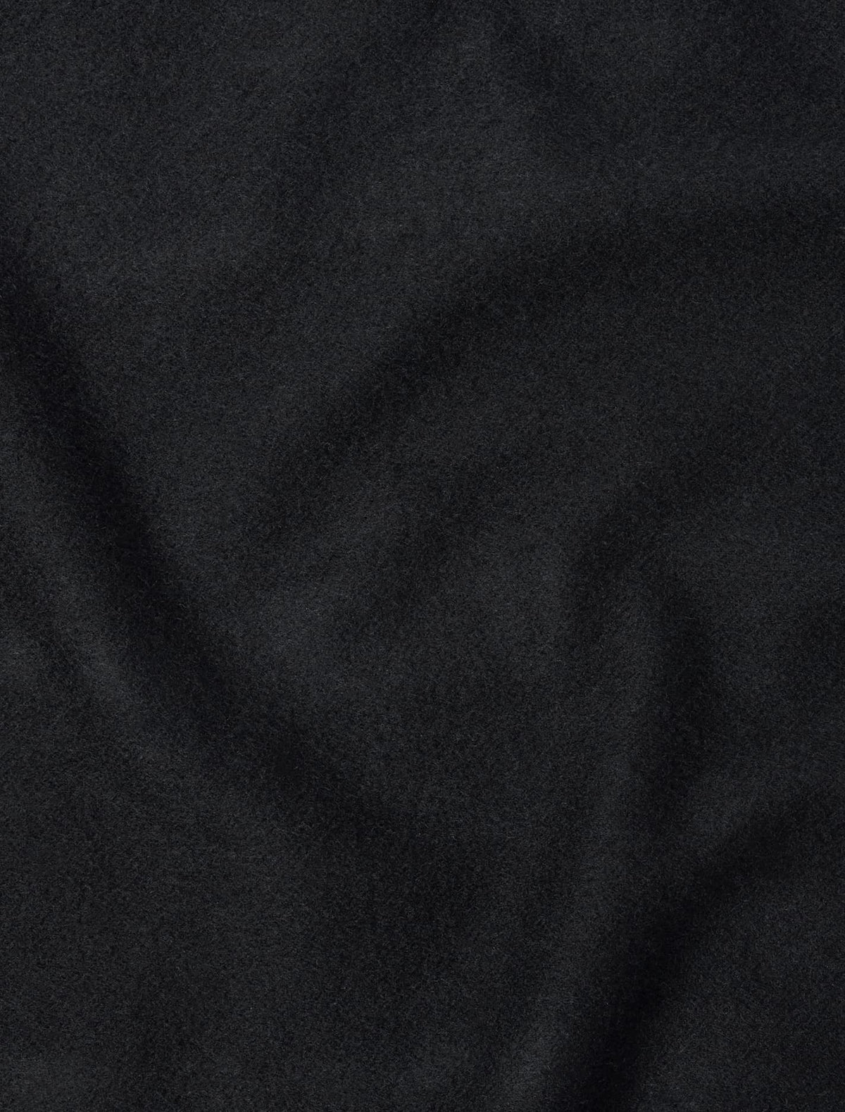 Aurora Premium Wool Scarf Black_mannequin