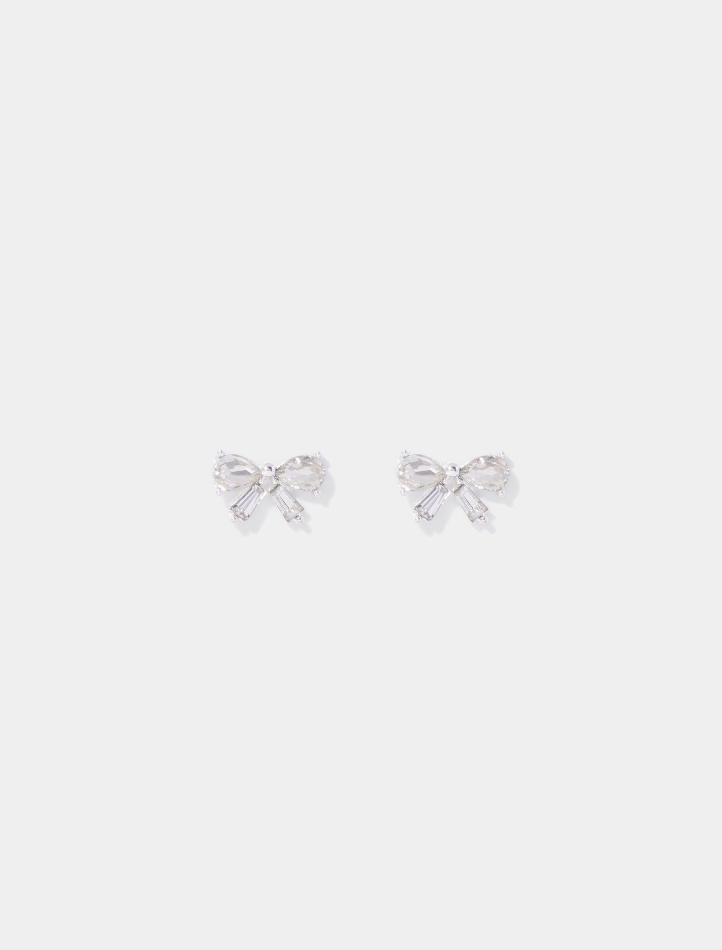 Bellina Bow Stud Earrings Crystal_mannequin